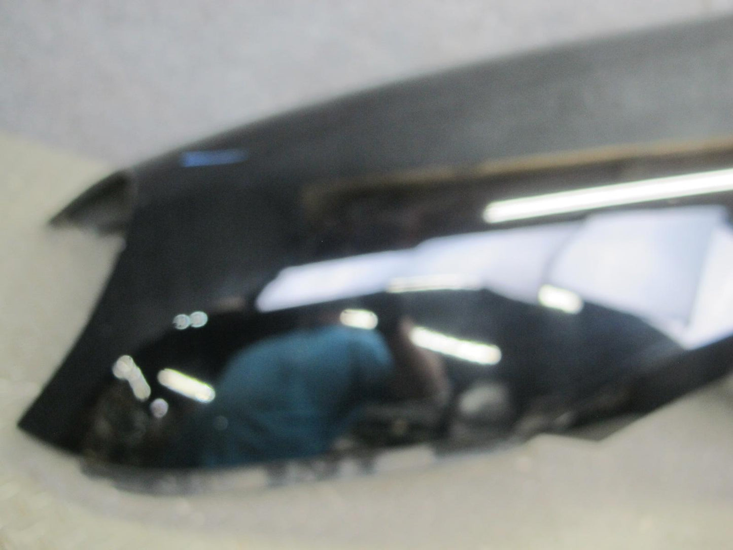 2003-2006 Porsche Cayenne 955 Front Left Fender Shell Cover Panel