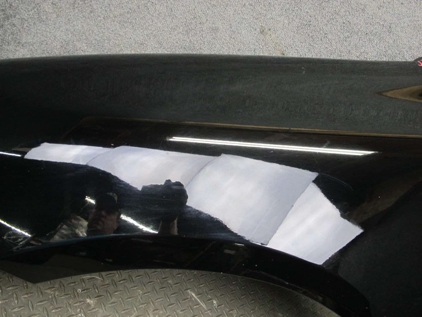 2003-2006 Porsche Cayenne 955 Front Left Fender Shell Cover Panel