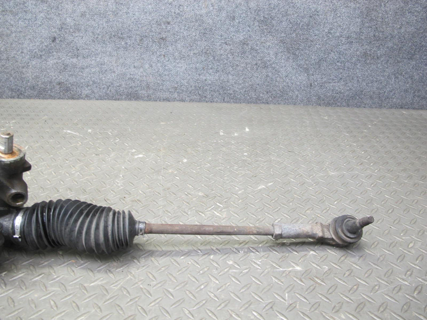 93-96 Chevrolet Corvette C4 Power Steering Gear Rack & Pinion Assembly OEM