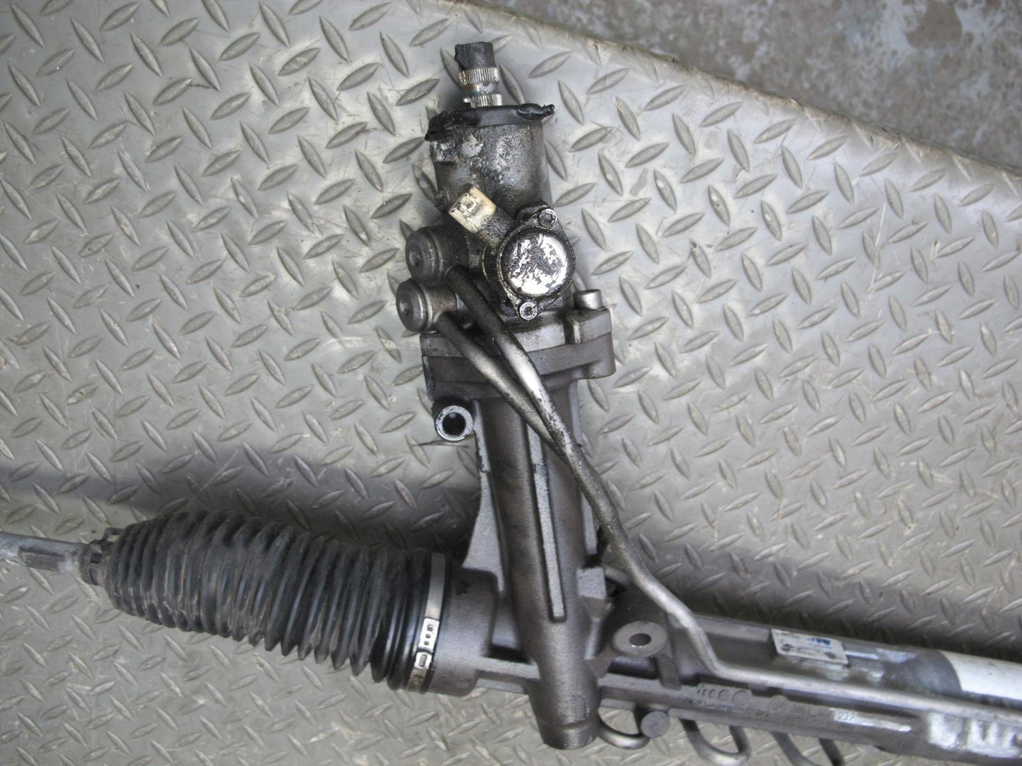 2006-2010 BMW E63 E64 M6 Power Steering Rack & Pinion
