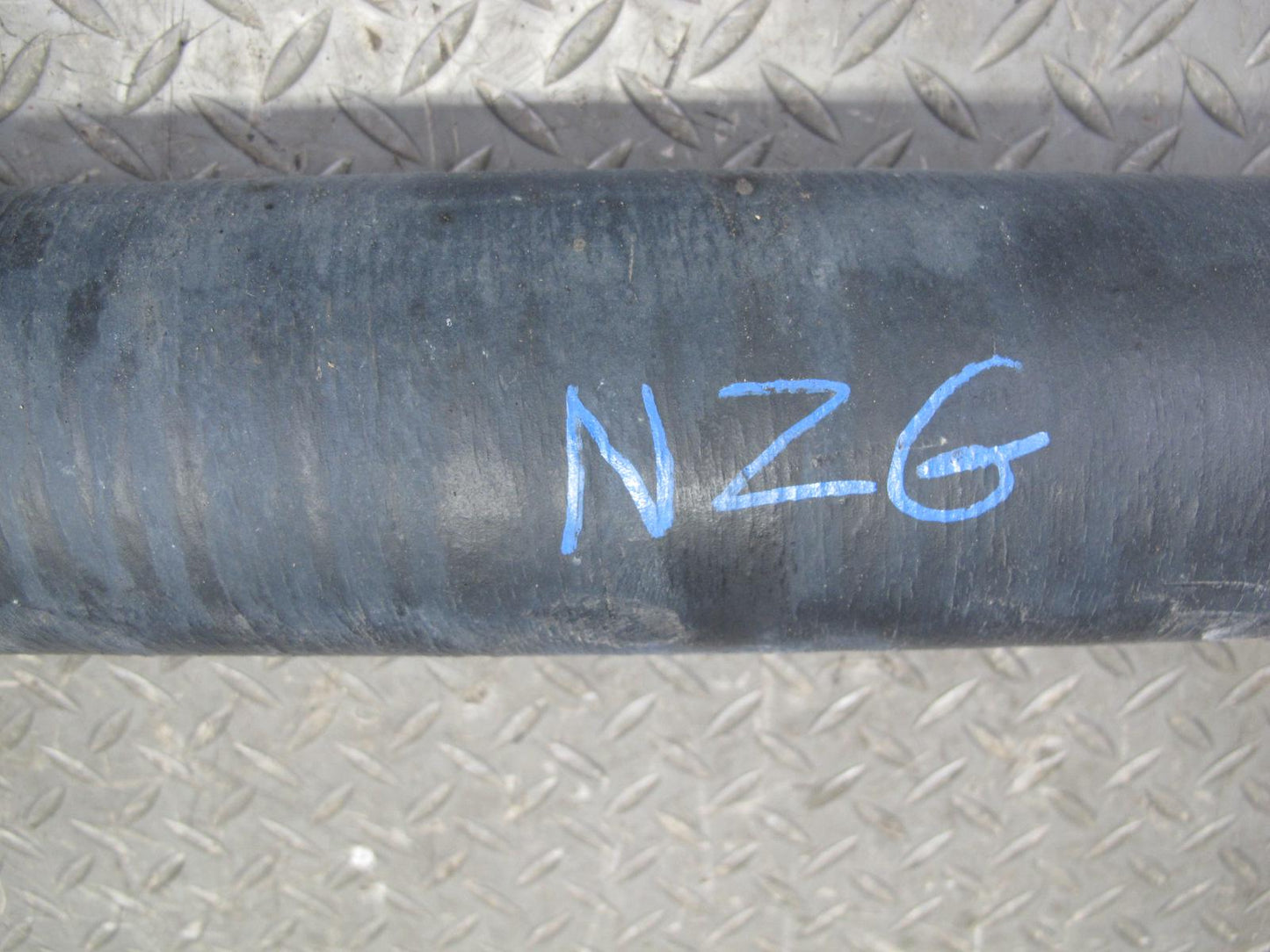 03-09 Nissan 350Z Z33 A/T Automatic Transmission Rear Driveshaft Drive Shaft OEM