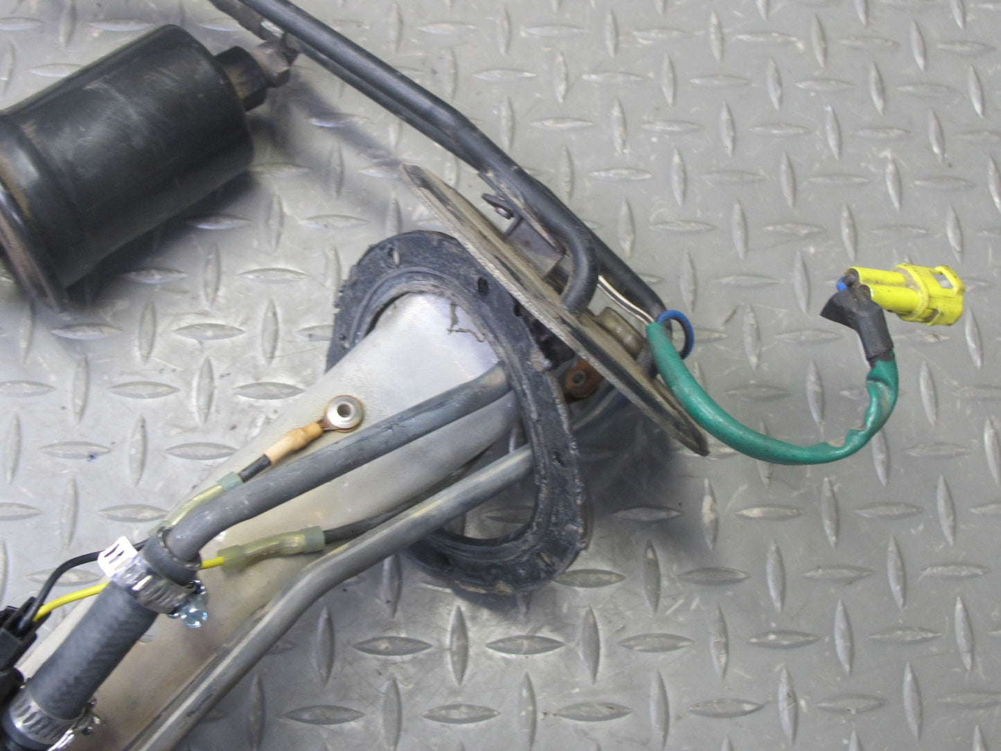 86-92 Toyota Supra MK3 7MGE NON Turbo Fuel Pump Level Sensor Assembly 106K OEM