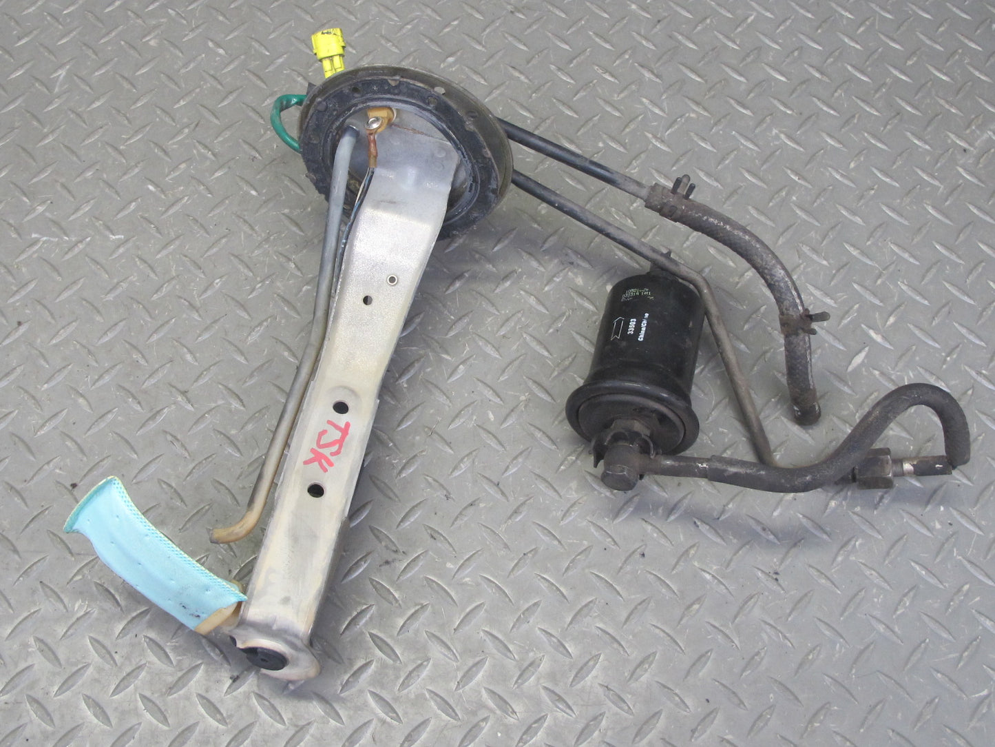 86-92 Toyota Supra MK3 7MGE NON Turbo Fuel Pump Level Sensor Assembly 106K OEM