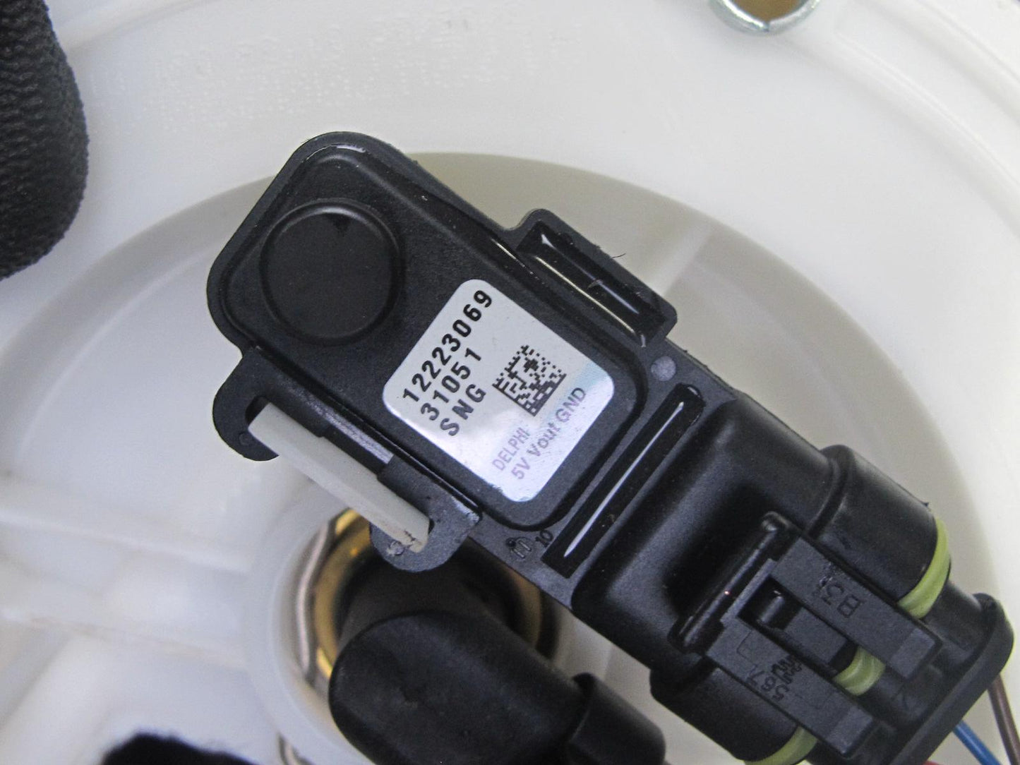 2012-2020 Mercedes R172 SLK SLC Fuel Gas Pump Level Sensor Sending Unit Set