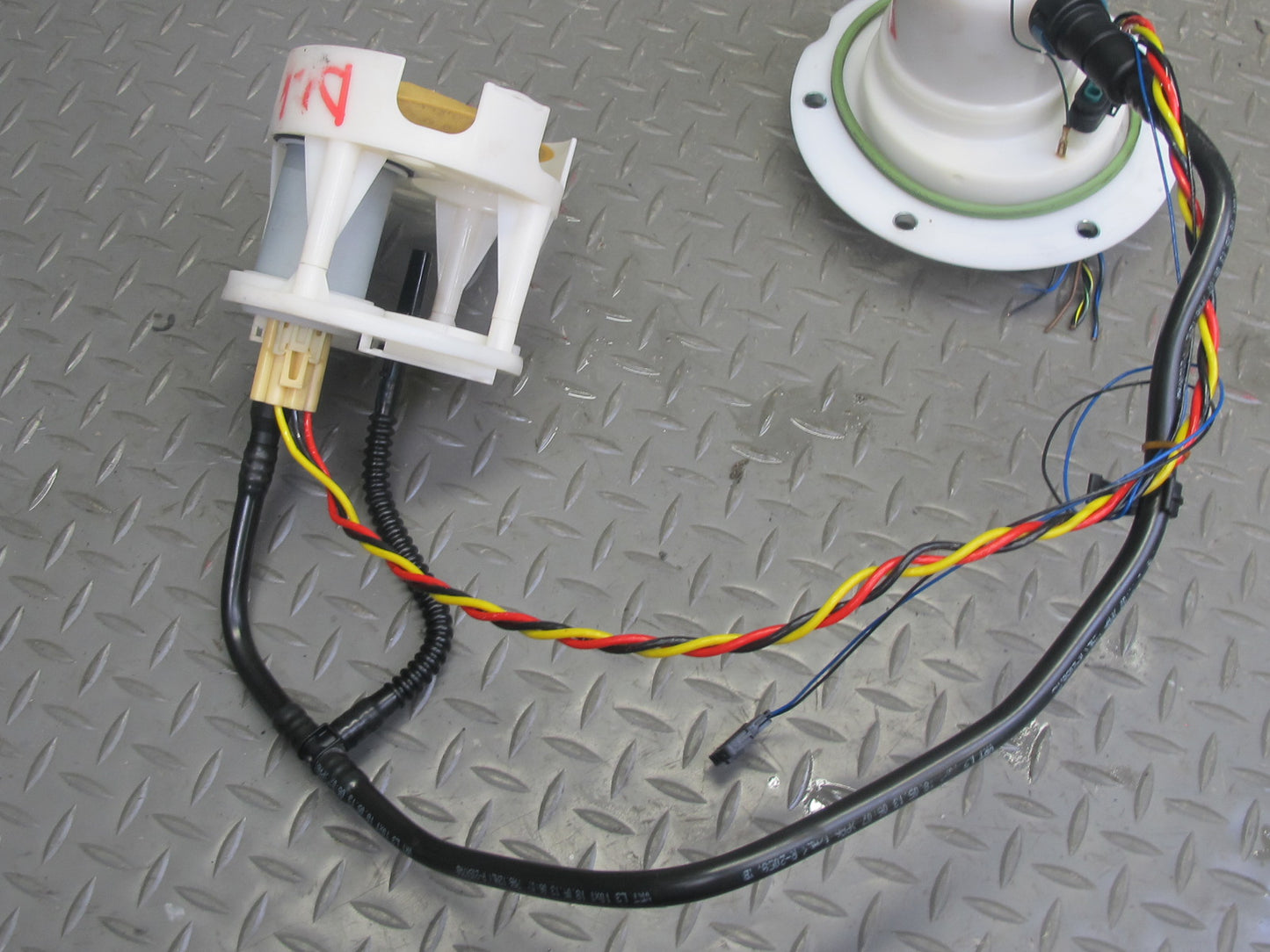 2012-2020 Mercedes R172 SLK SLC Fuel Gas Pump Level Sensor Sending Unit Set