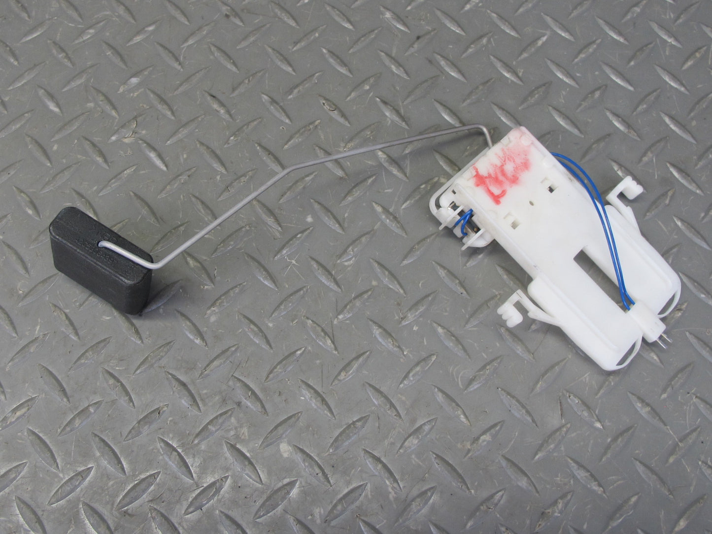 2012-2020 Mercedes R172 SLK SLC Fuel Gas Pump Level Sensor Sending Unit Set