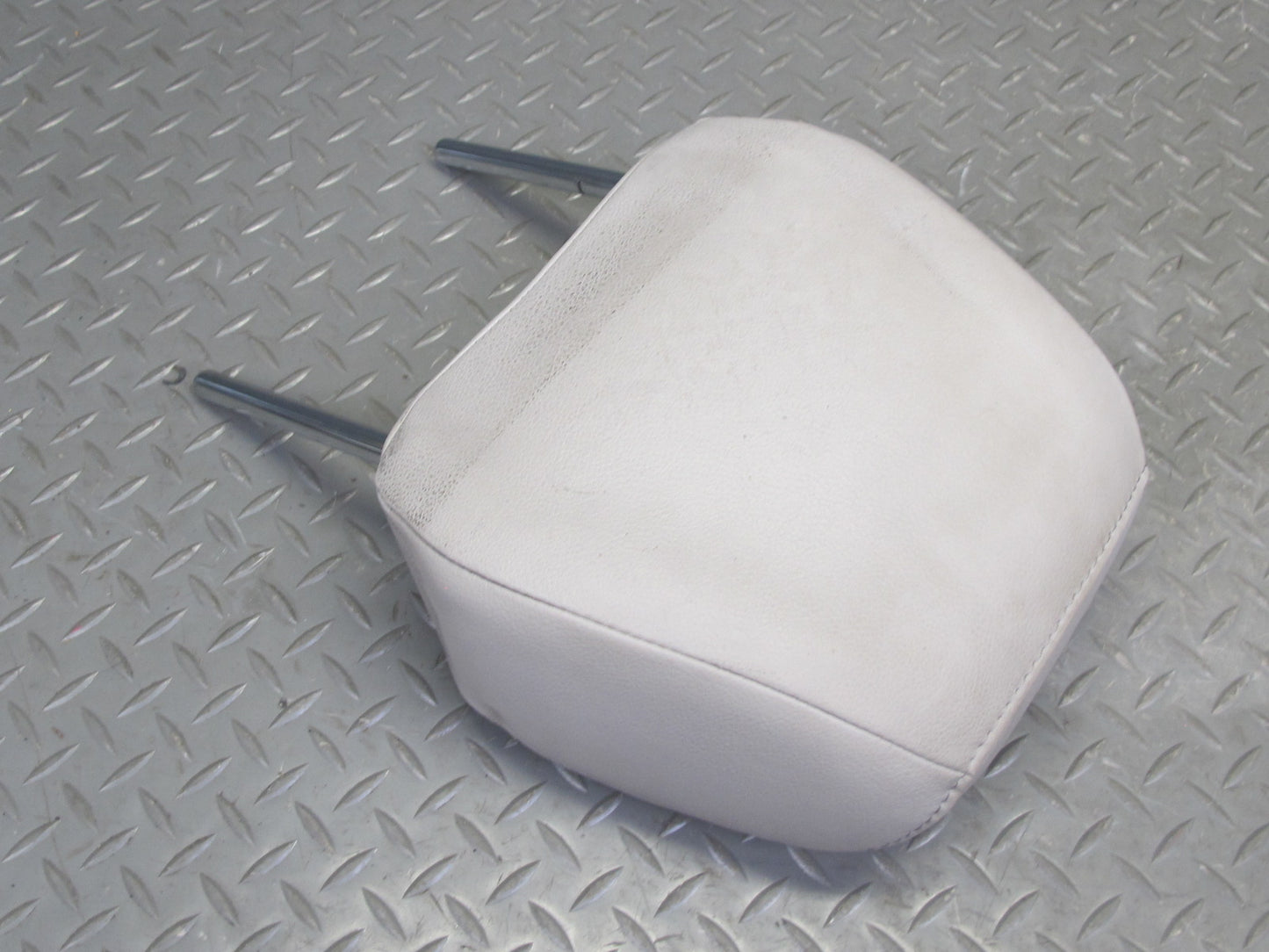 07-09 Nissan 350Z Z33 Conv Set of 2 Front Left & Right Leather Headrest Gray OEM