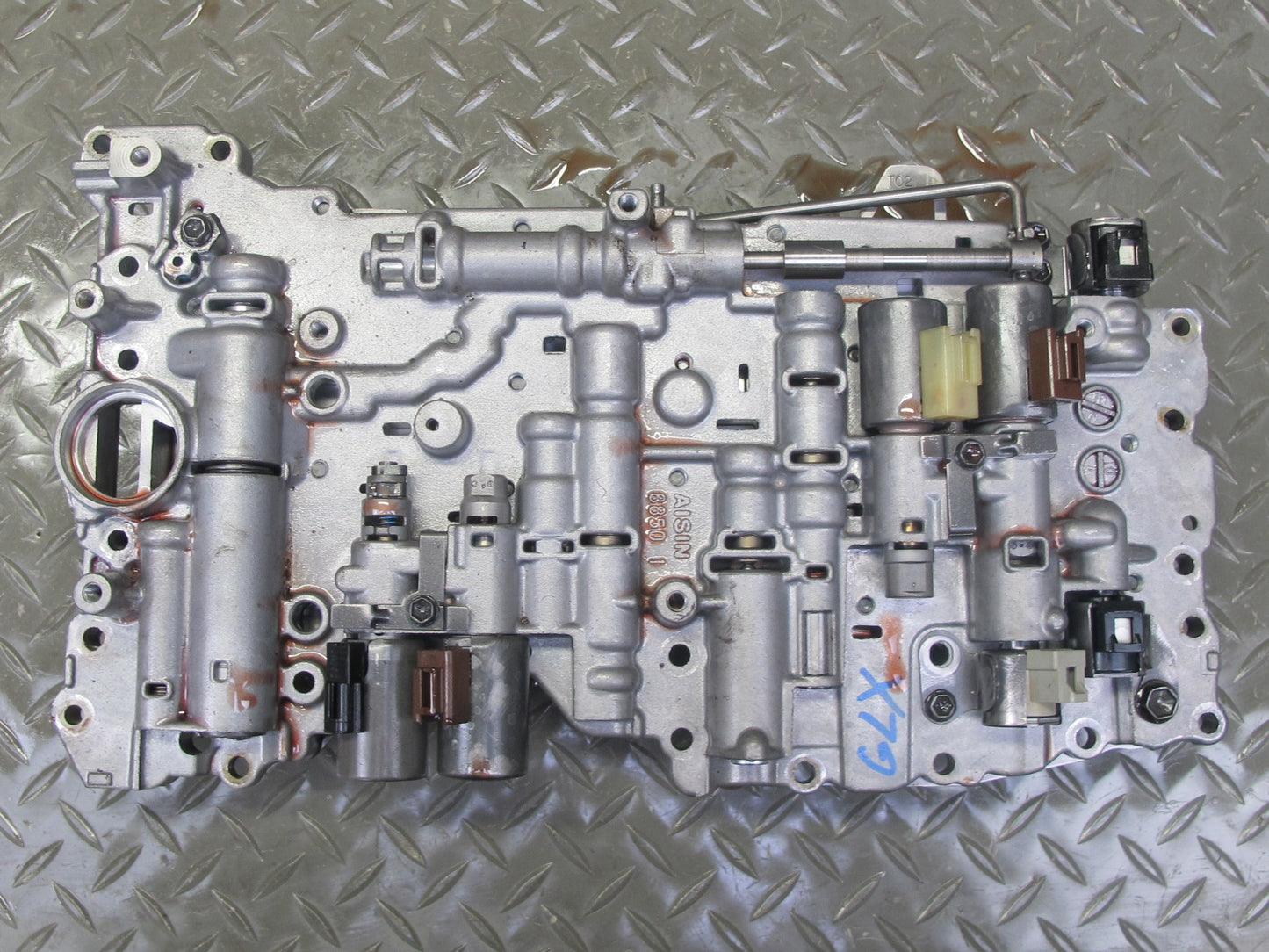 2004-2005 Lexus UZJ100L LX470 A/T Automatic Transmission Valve Body Mechatronic