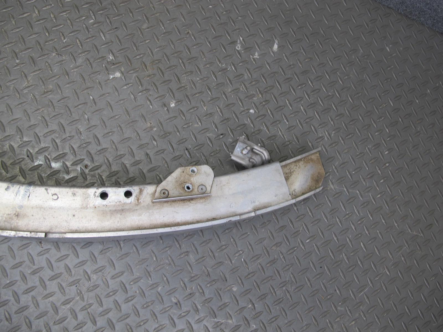 2006-2010 BMW E63 E64 Front Bumper Impact Reinforcement Bar 7152744