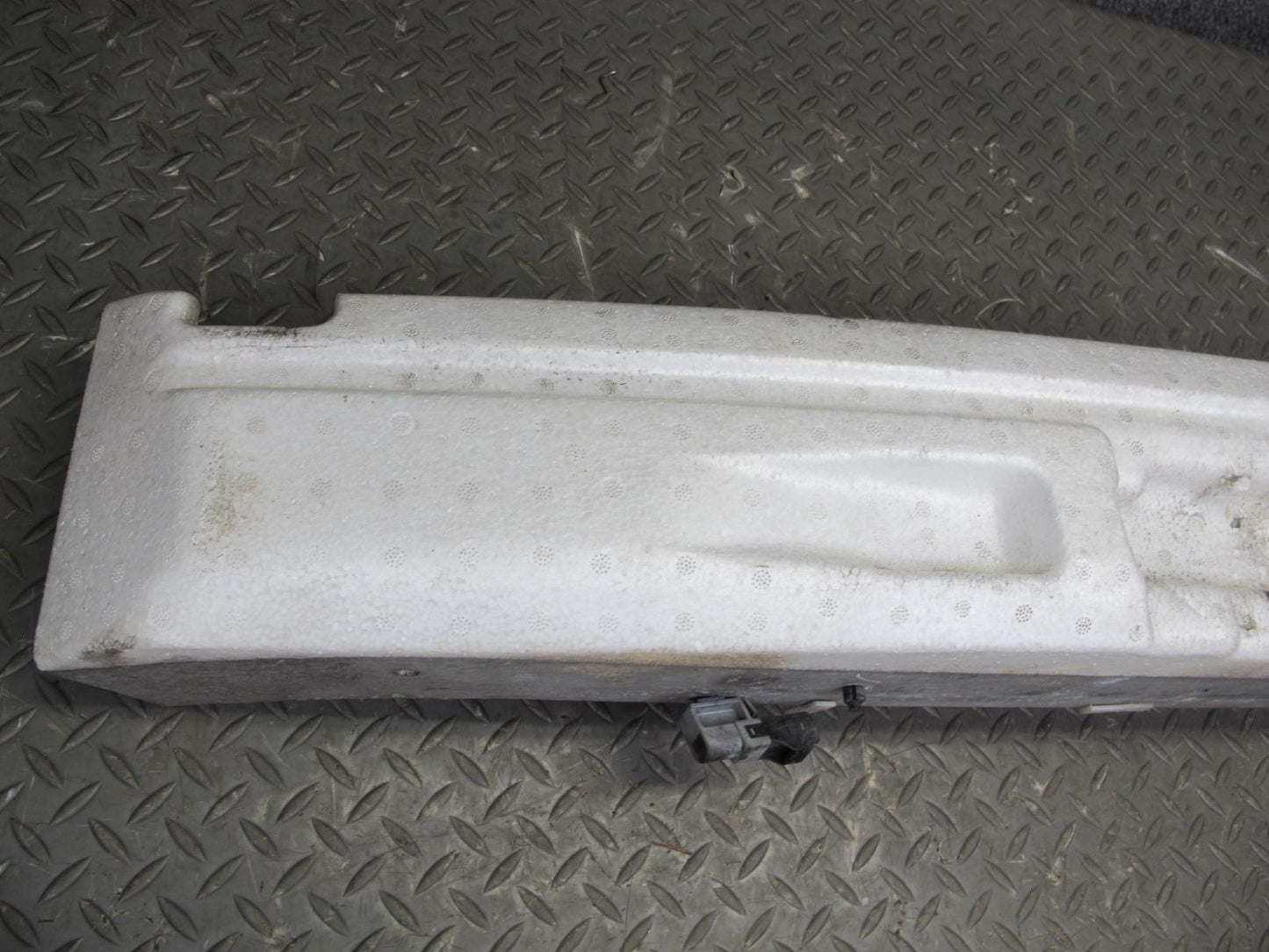 95-97 Lexus LS400 UCF20L Front Bumper Impact Reinforcement Bar & Foam OEM