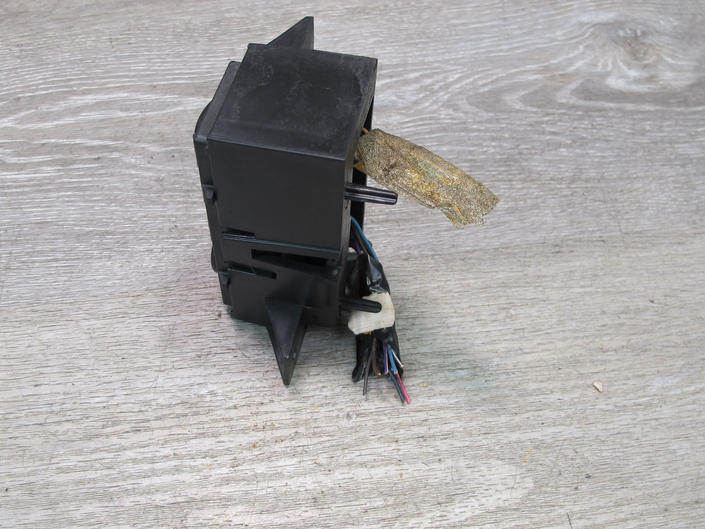 2003-2007 Hummer H2 Dash Transfer Case Select Control Switch W/bracket 15192439