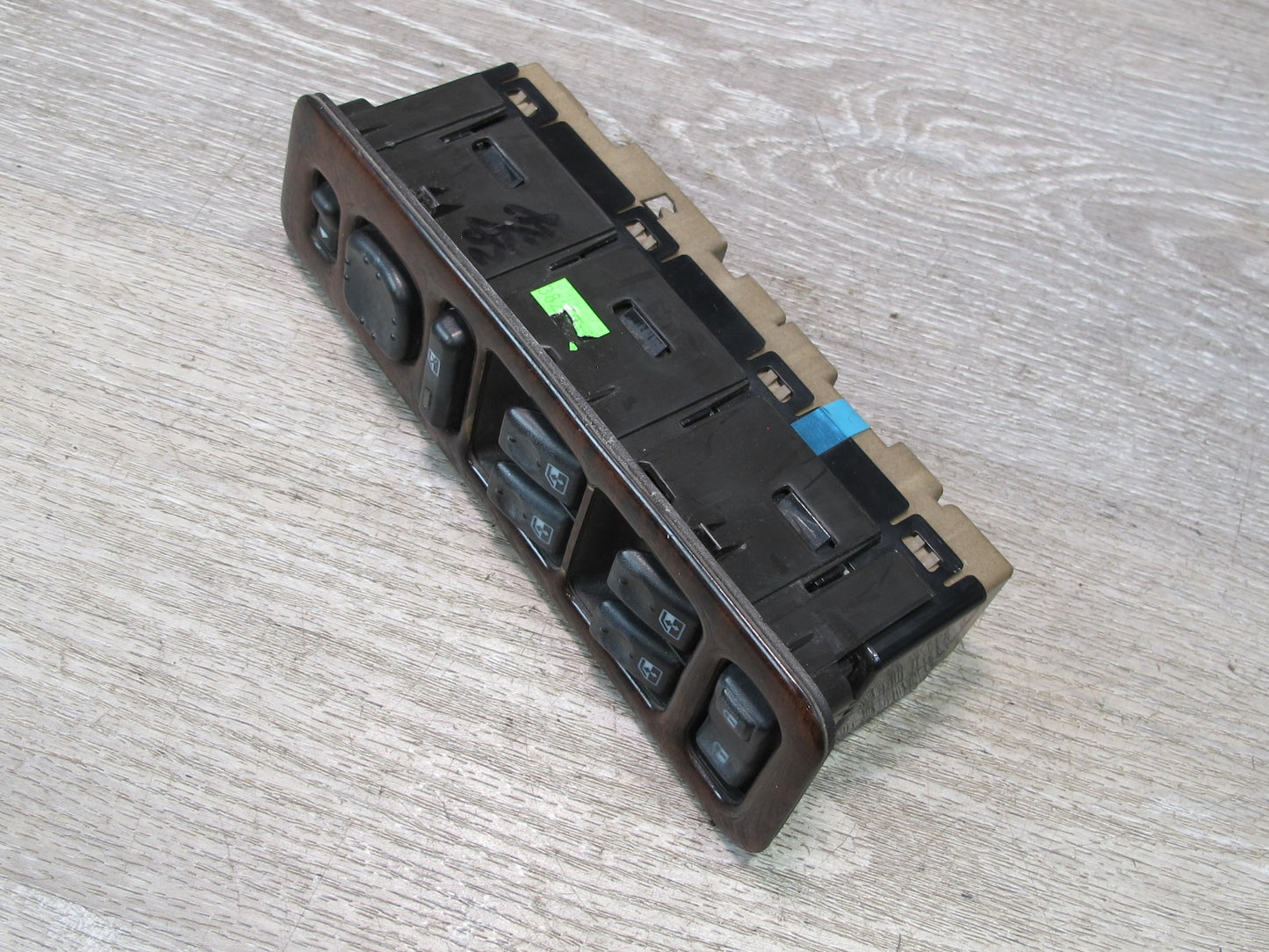 03-04 Hummer H2 Front Left Driver Side Door Master Window Switch W/ Trim Wood