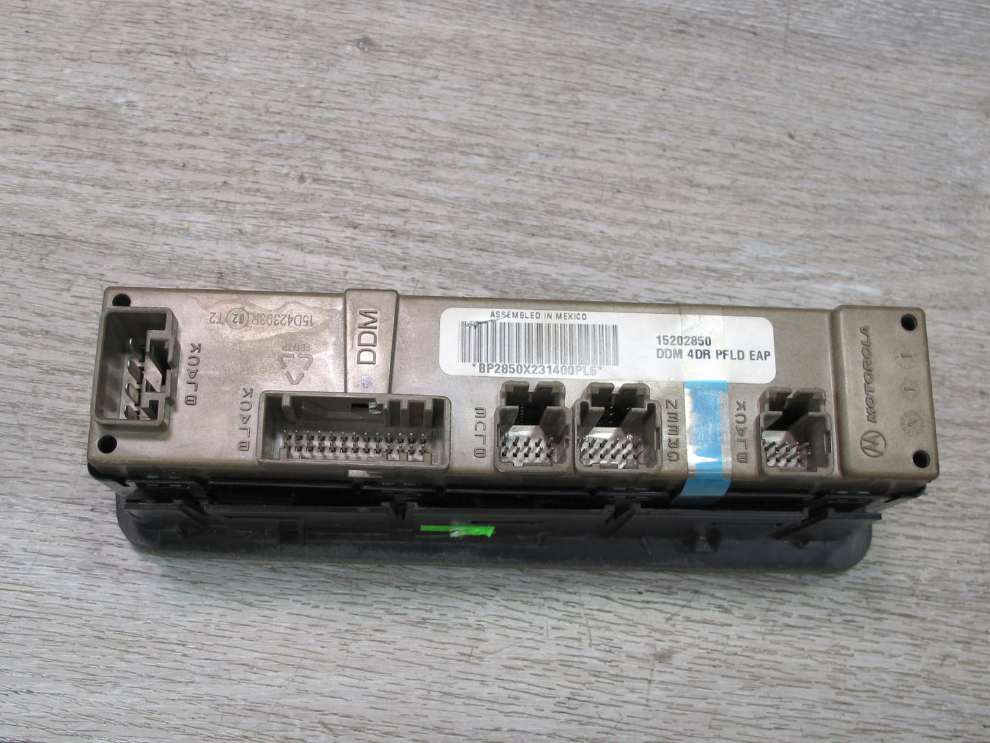 03-04 Hummer H2 Front Left Driver Side Door Master Window Switch W/ Trim Wood