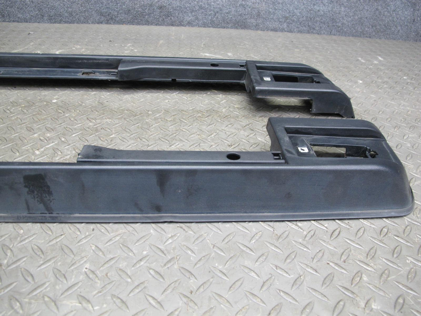 2003-2009 Hummer H2 Rear Right & Left Side Roof Rack Rail Cover Molding Set