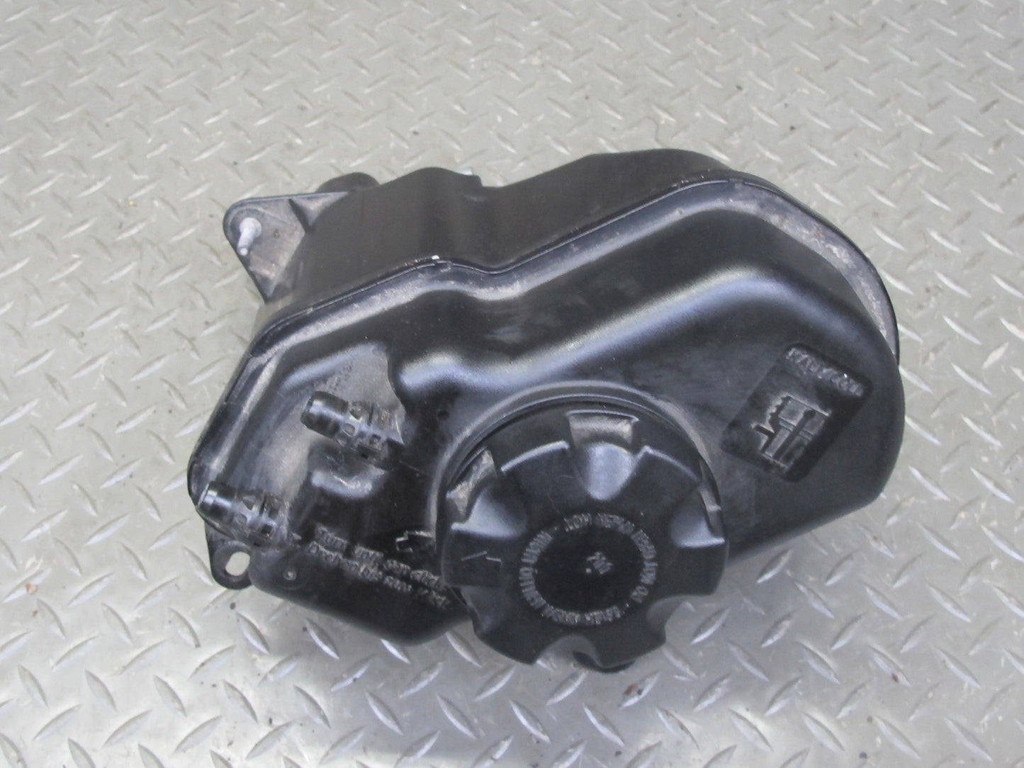 2006-2010 BMW E63 E64 M6 Engine Expansion Overflow Reservoir Tank 2282735