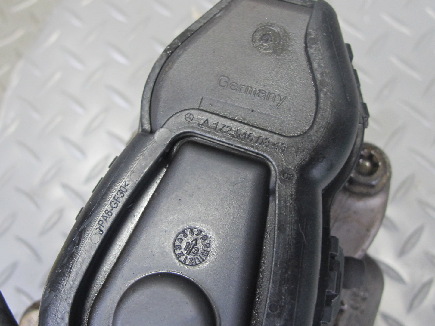 2012-2016 Mercedes R172 SLK RWD Rear Right Passenger Side Brake Caliper