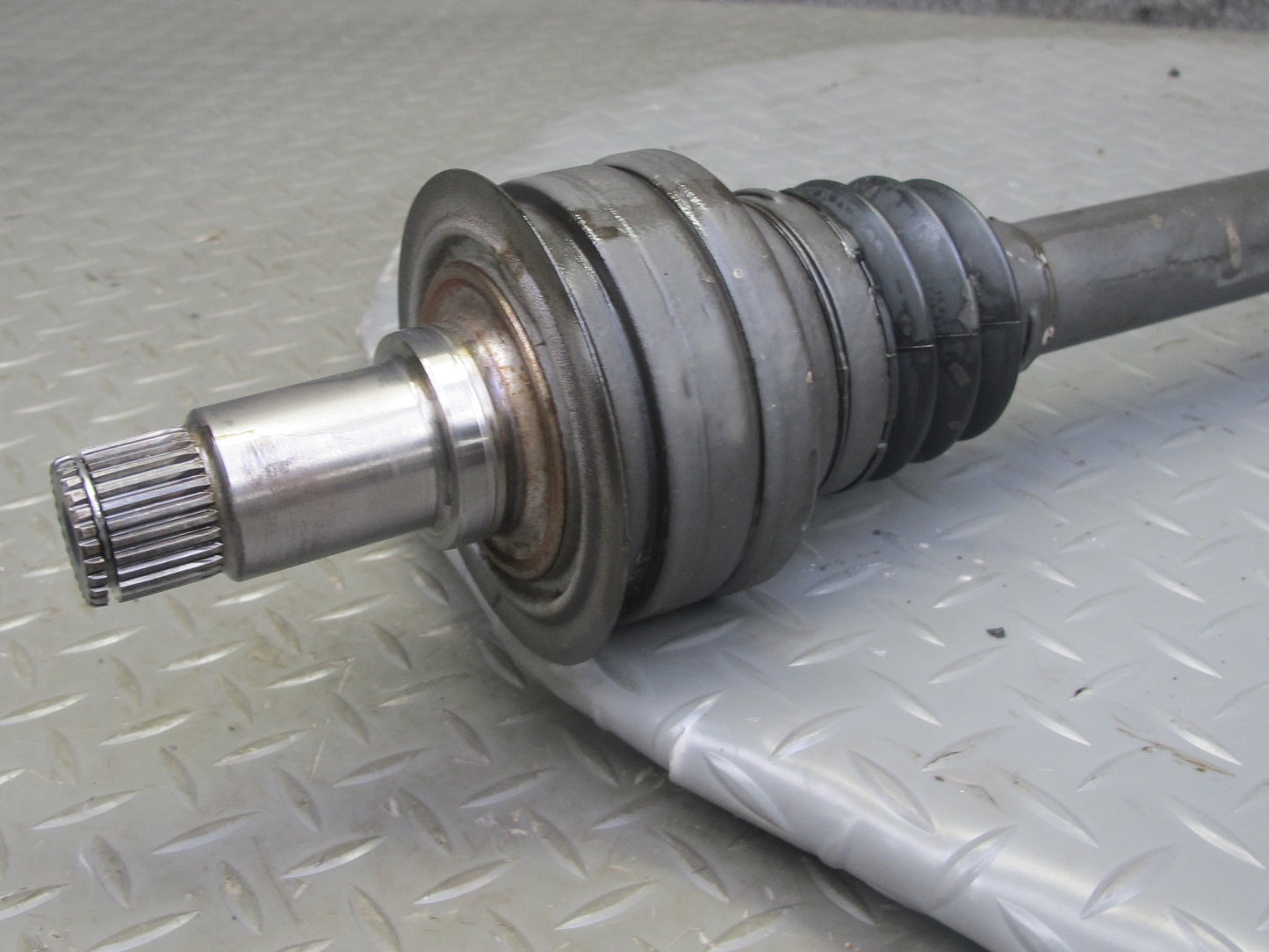 2012-2016 Mercedes R172 SLK RWD Rear Left Driver Side Suspension Axle Shaft