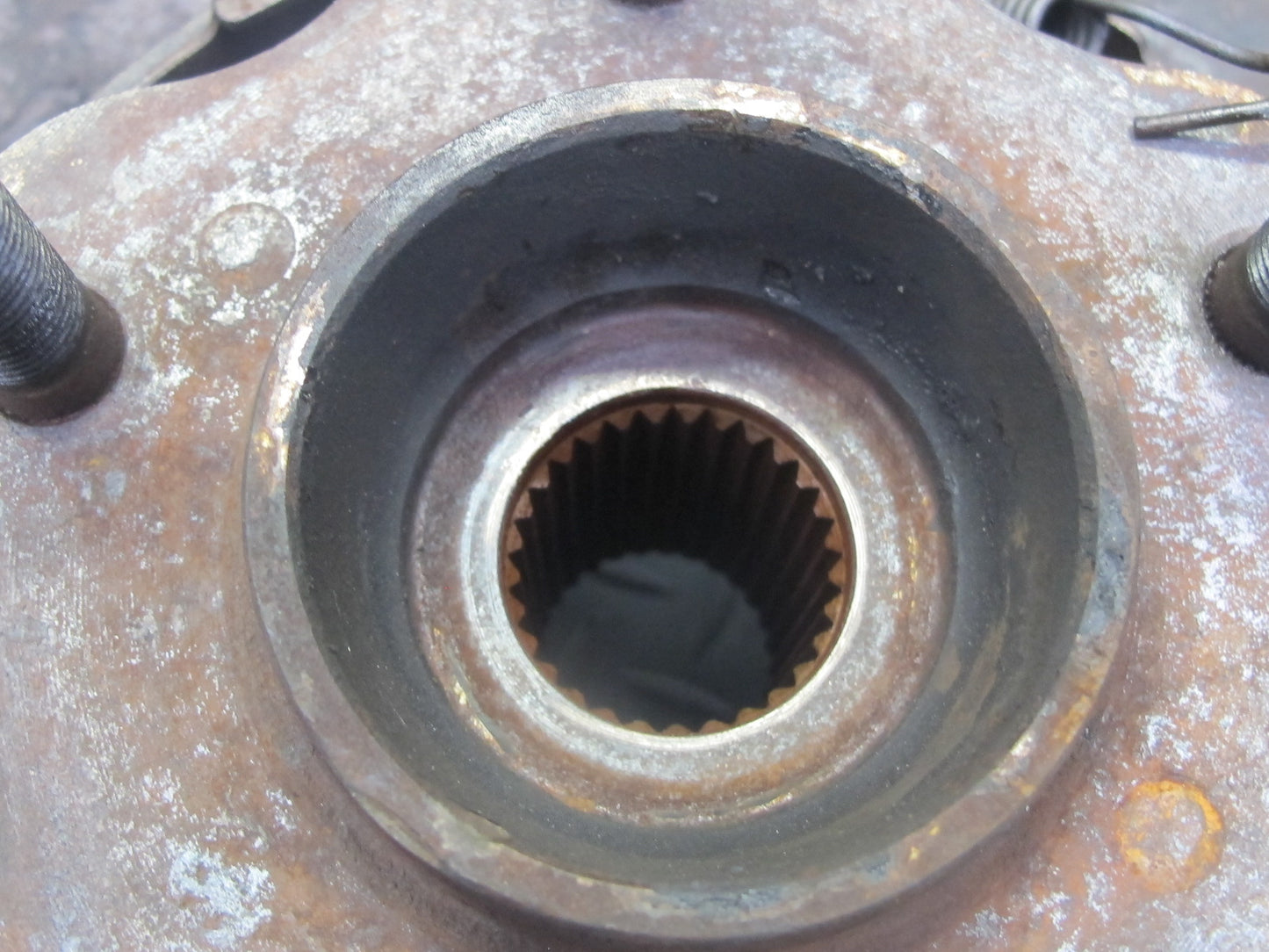 91-96 Nissan Z32 300ZX NON Turbo Rear Right Spindle Knuckle Wheel Hub OEM