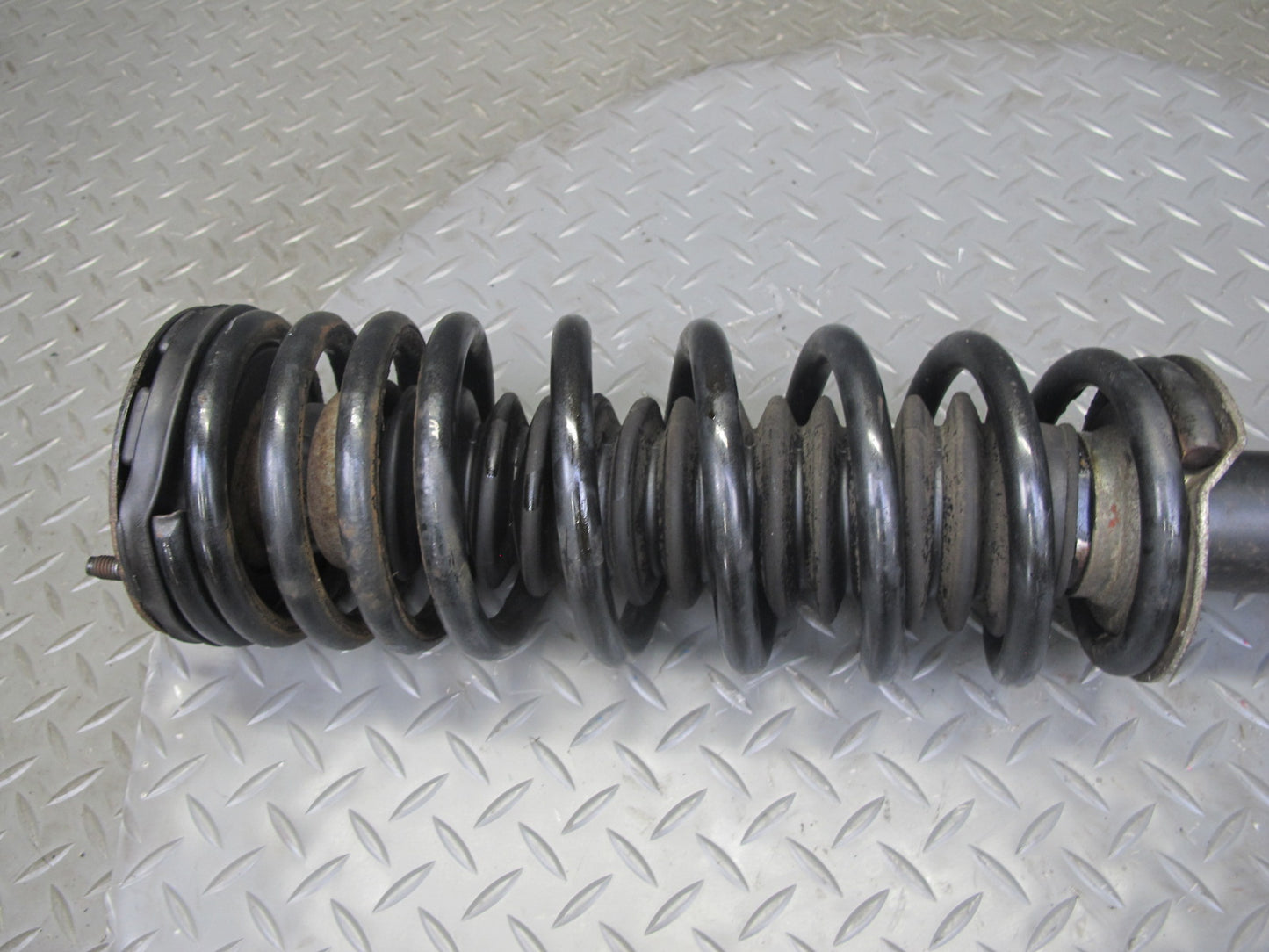 90-96 Nissan Z32 300ZX NON Turbo 2+2 Set of 2 Rear Strut Shock Absorber OEM