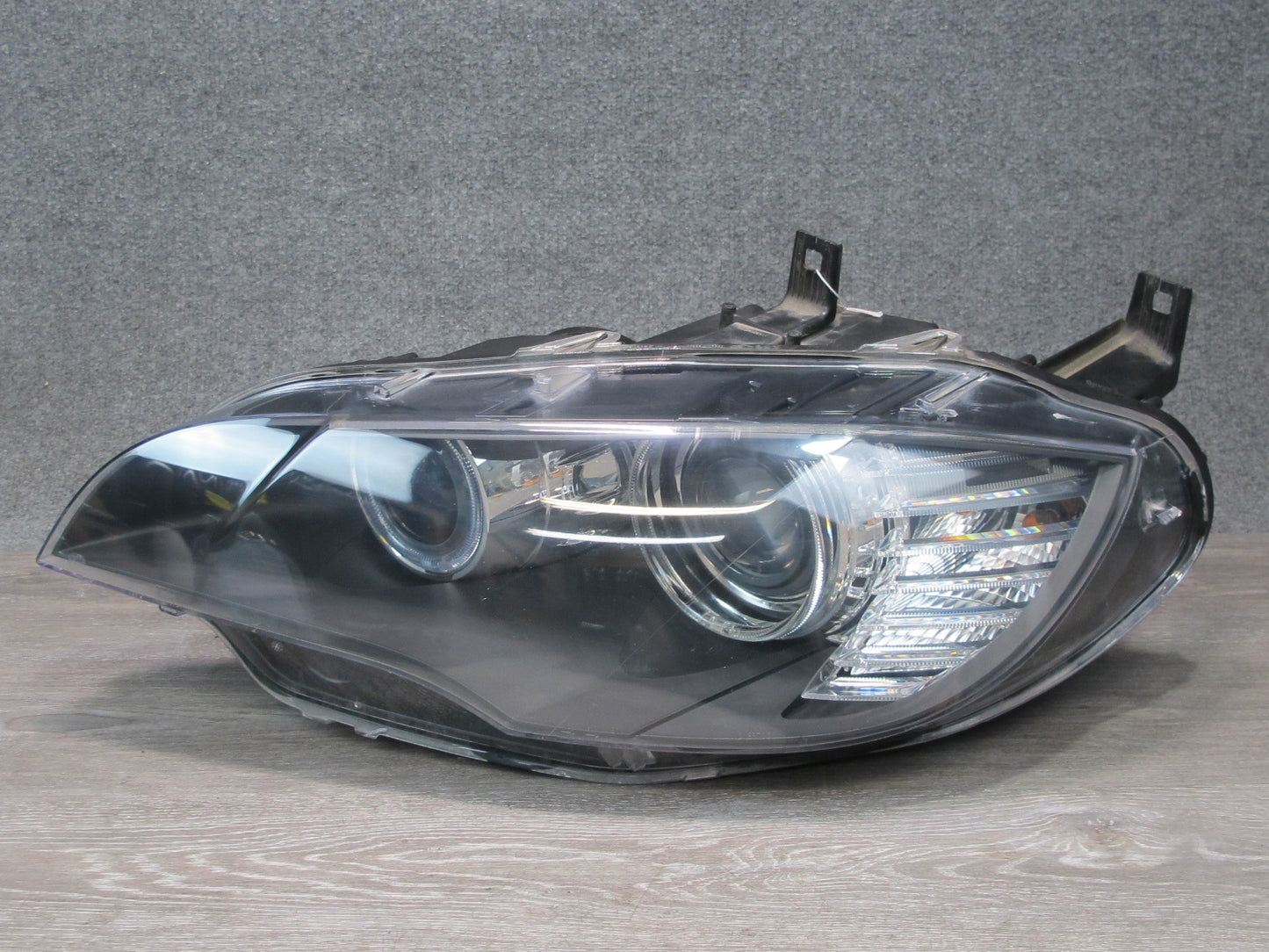 2010-2014 BMW E71 E72 X6 Front Left Adaptive Xenon HID Headlight Lamp w Ballast