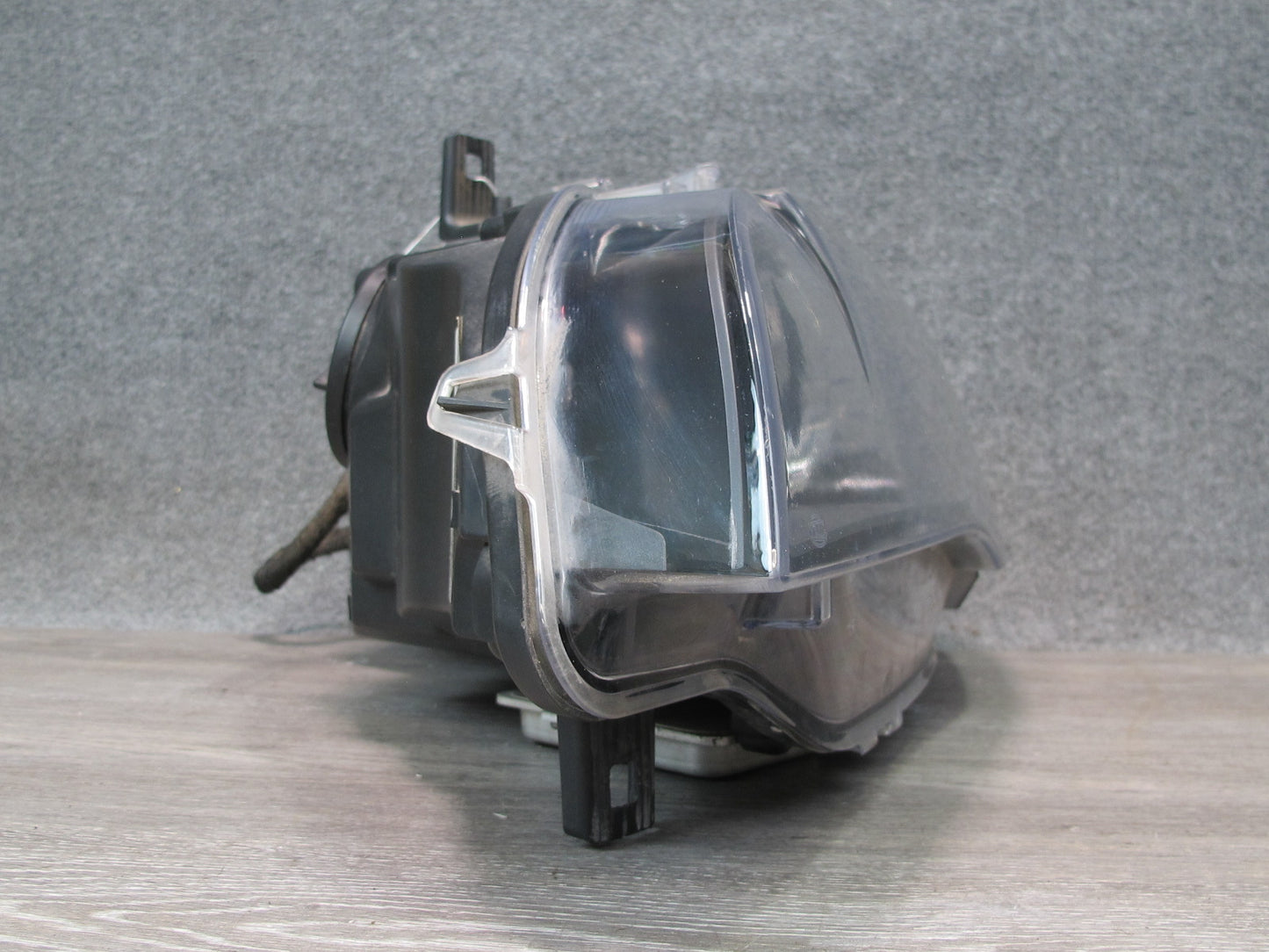 2010-2014 BMW E71 E72 X6 Front Left Adaptive Xenon HID Headlight Lamp w Ballast