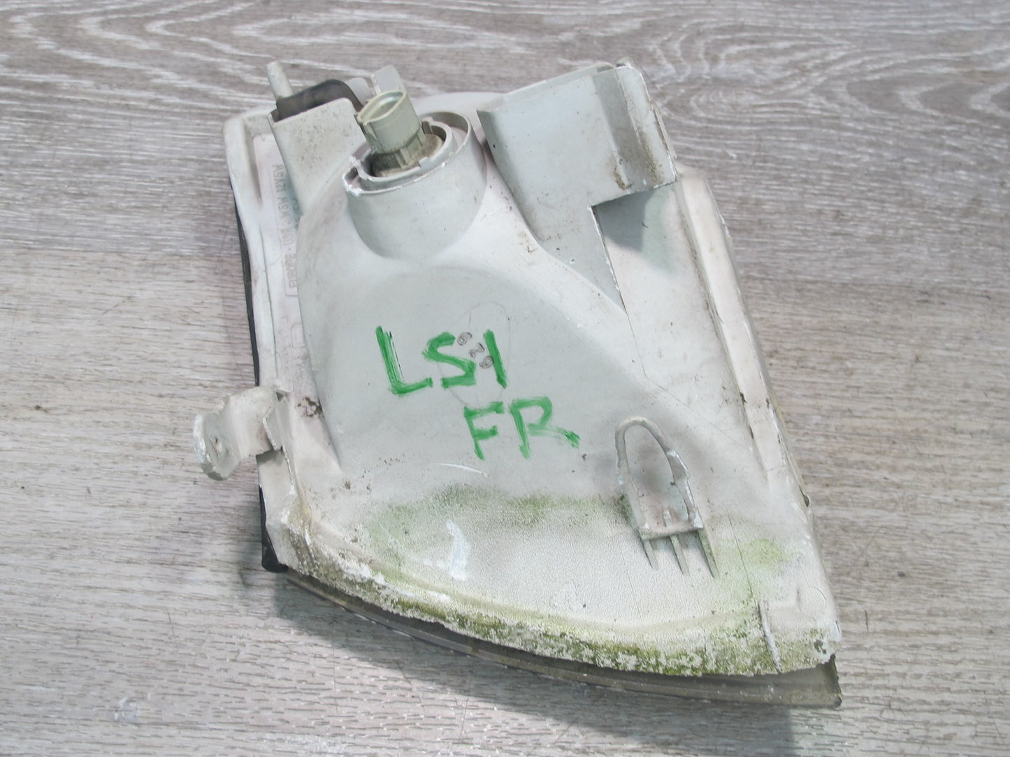 95-97 Lexus LS400 UCF20L Front Right Passenger Side Corner Light Lamp OEM
