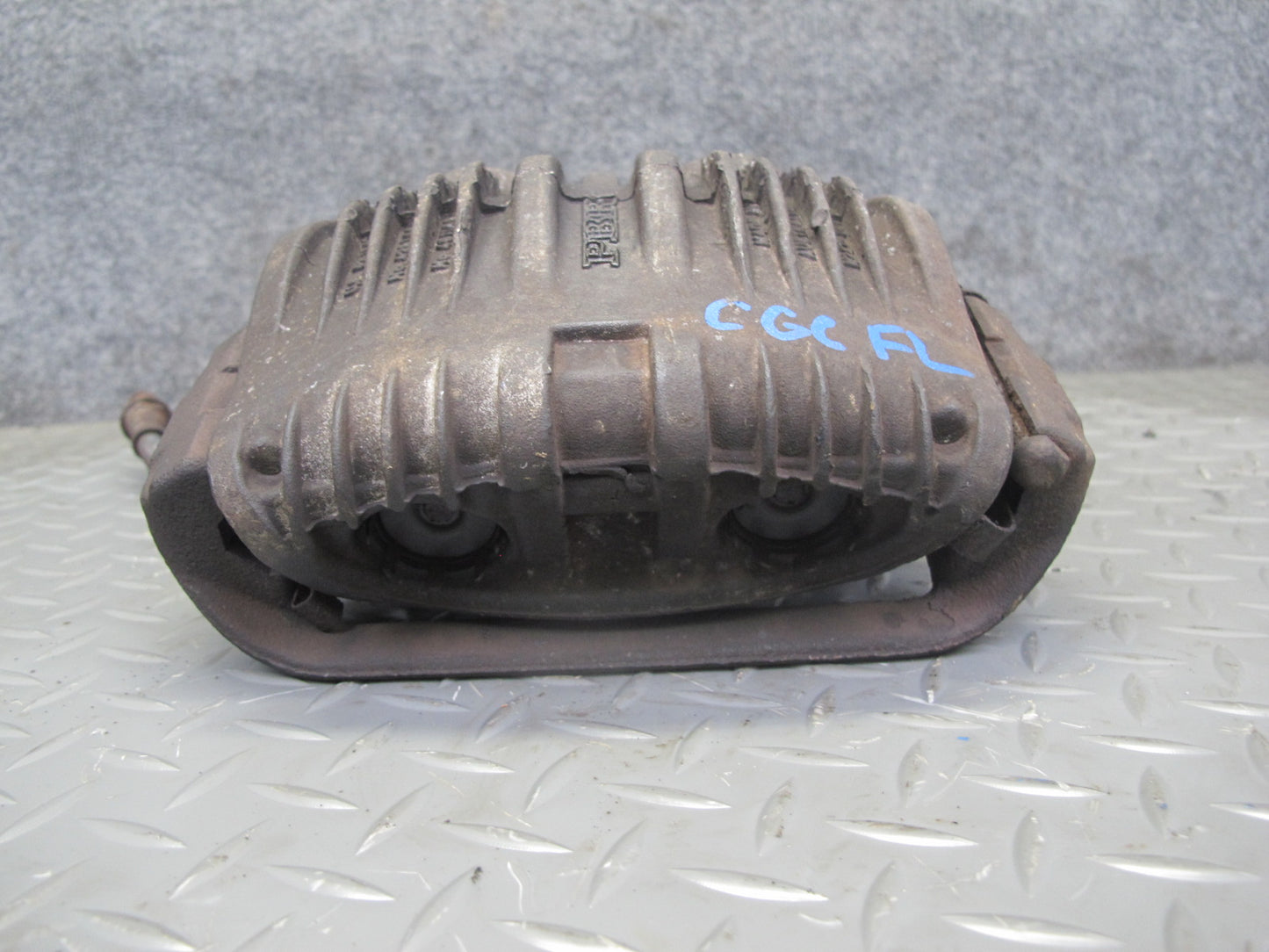 88-94 Chevrolet Corvette C4 Set of 2 Front Left & Right Brake Caliper OEM