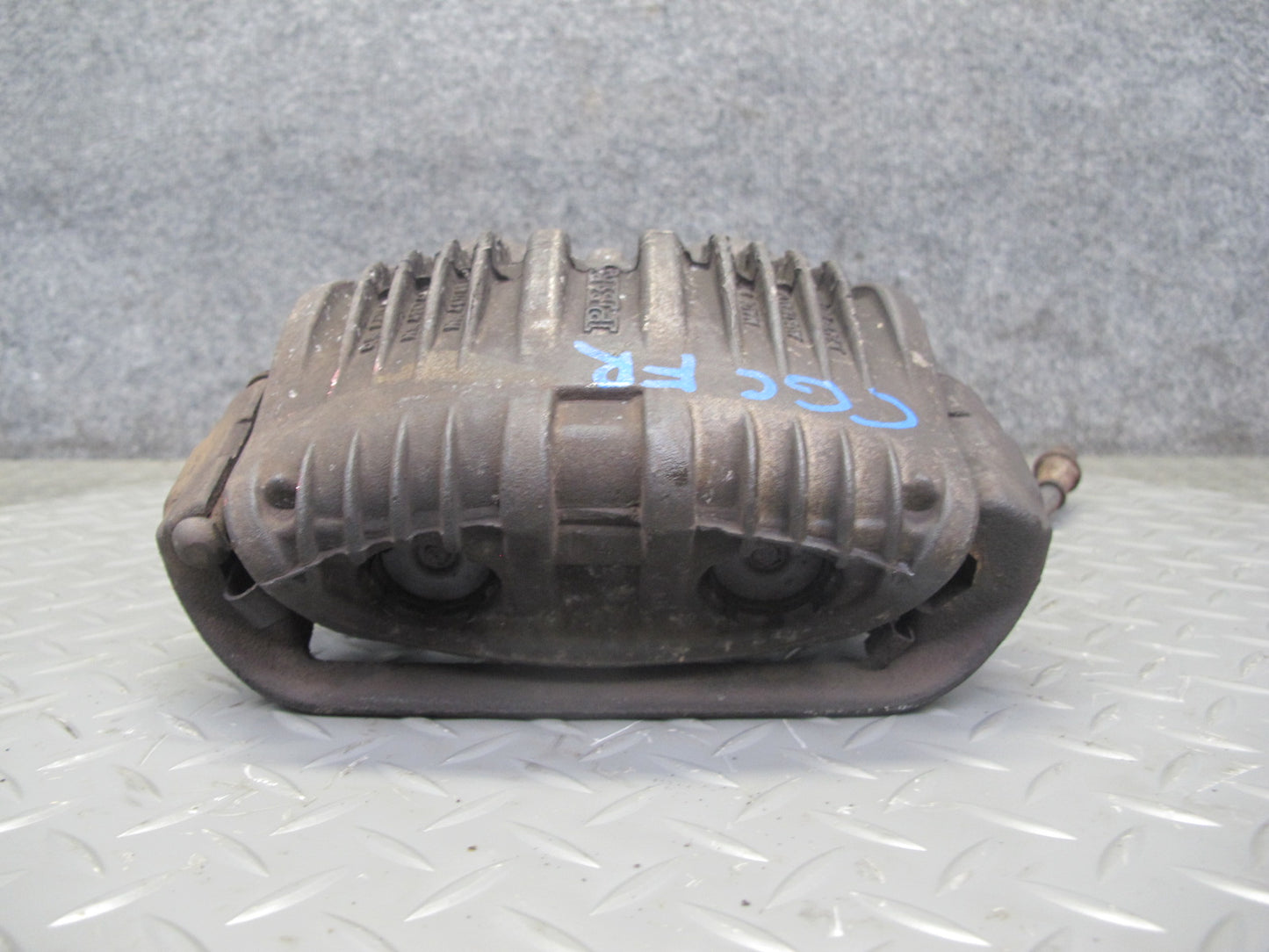 88-94 Chevrolet Corvette C4 Set of 2 Front Left & Right Brake Caliper OEM