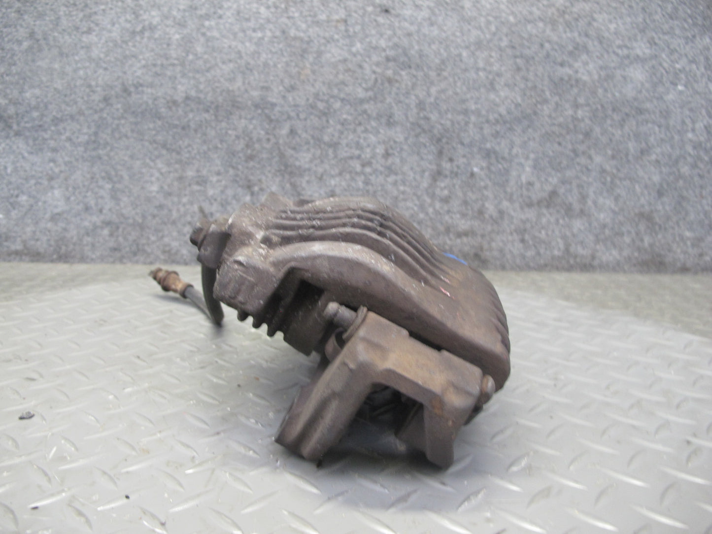 88-94 Chevrolet Corvette C4 Set of 2 Front Left & Right Brake Caliper OEM