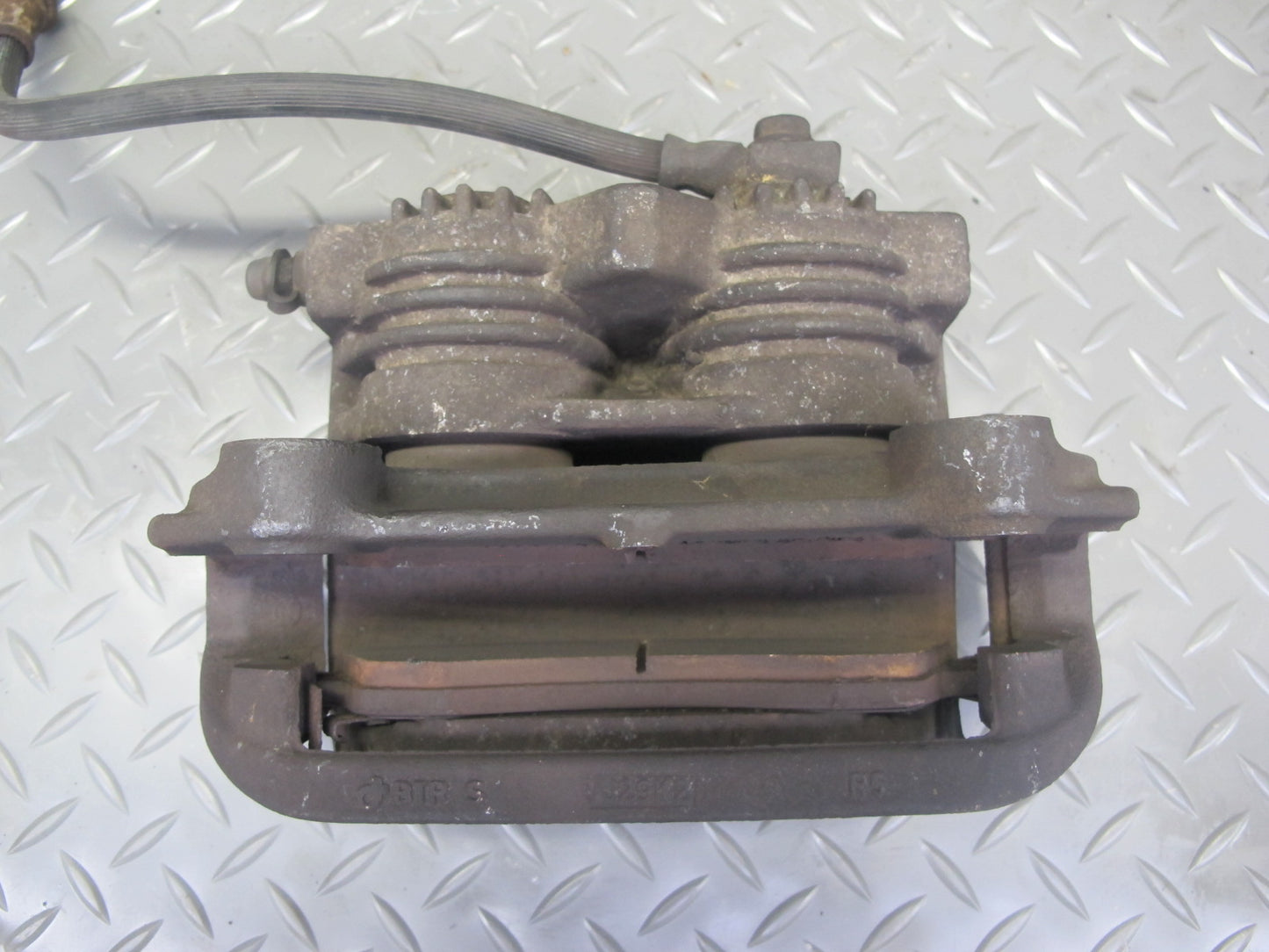 88-94 Chevrolet Corvette C4 Set of 2 Front Left & Right Brake Caliper OEM