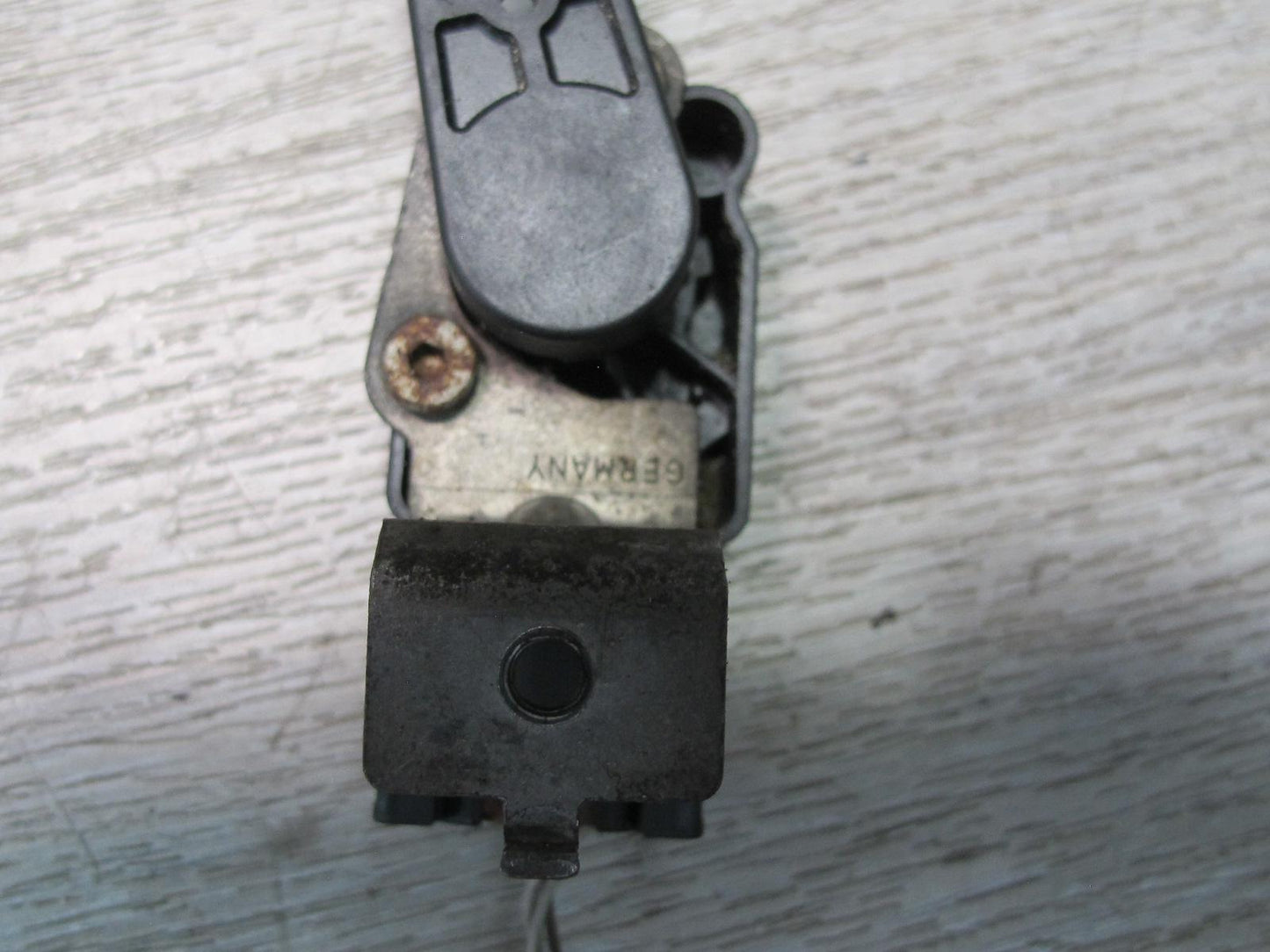 2008-2014 BMW E71 E72 X6 Front Left Suspension Height Level Sensor 6785206