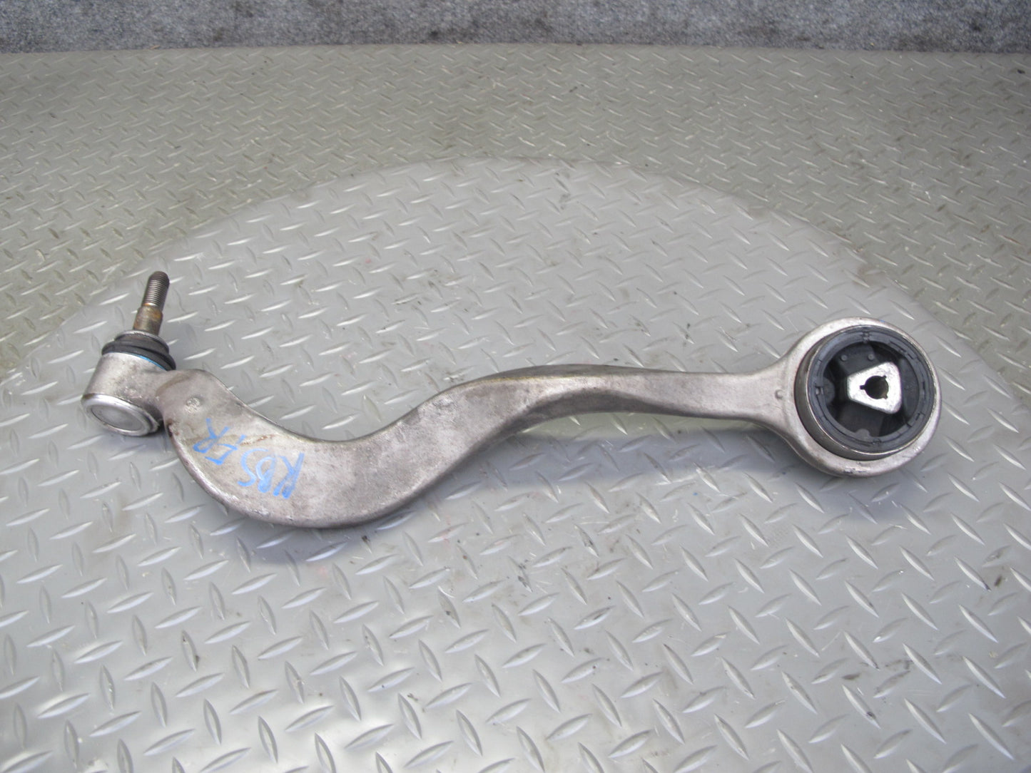 2006-2010 BMW E63 E64 Front Right Upper & Lower Control Arm Set of 2