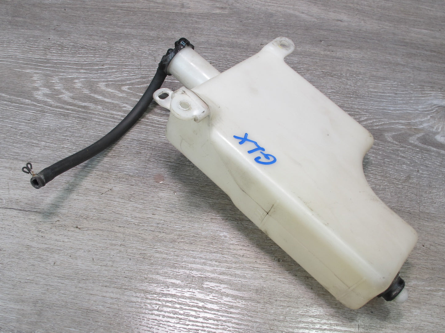 1998-2007 Lexus J100 LX470 Coolant Reservoir Overflow Bottle Expansion Tank