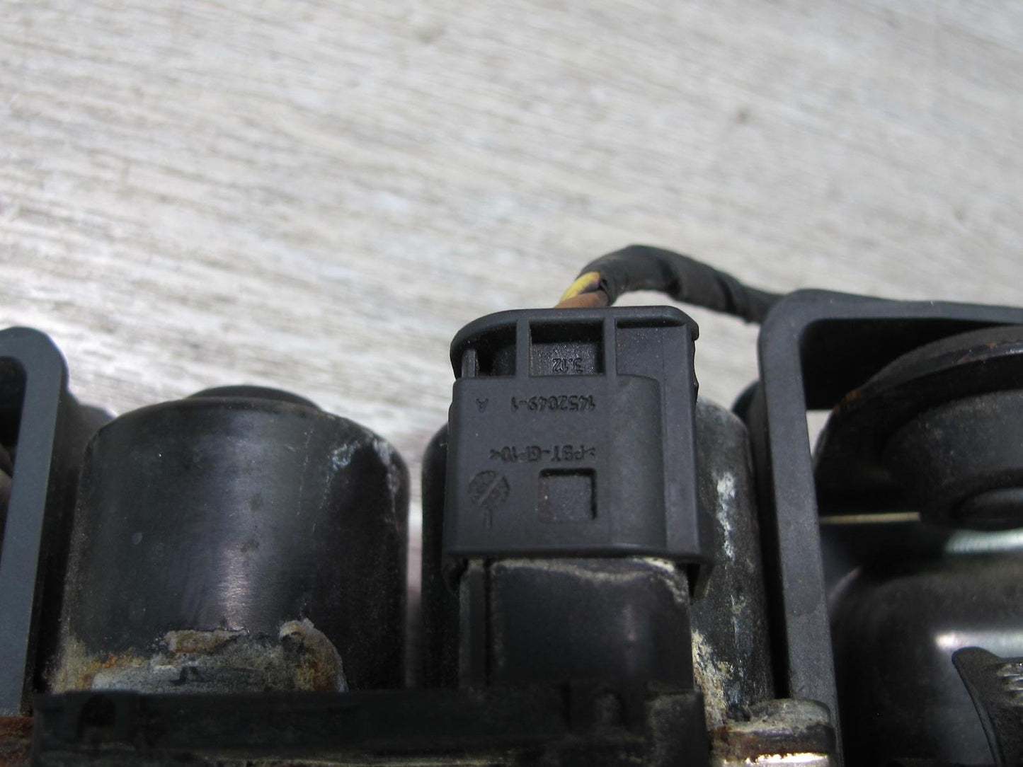 2008-2014 BMW E71 E72 X6 Heater Control Water Valve