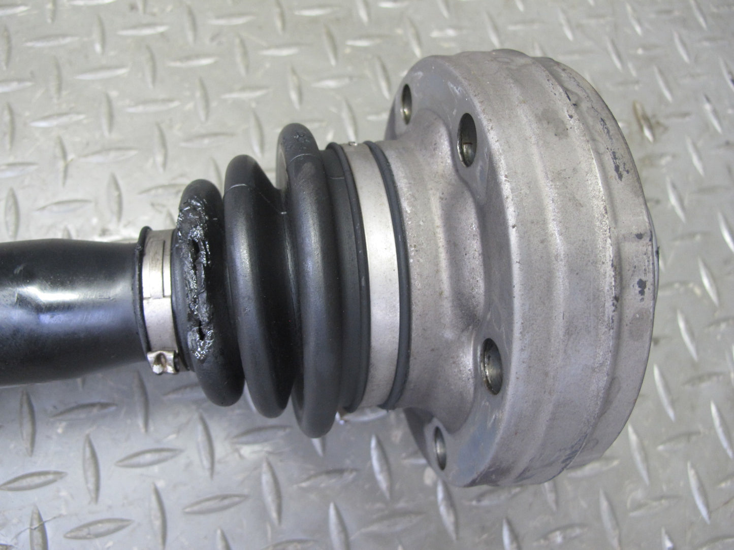 2006-2007 BMW E63 E64 M6 Rear Left or Right Suspension Axle Shaft 2282668