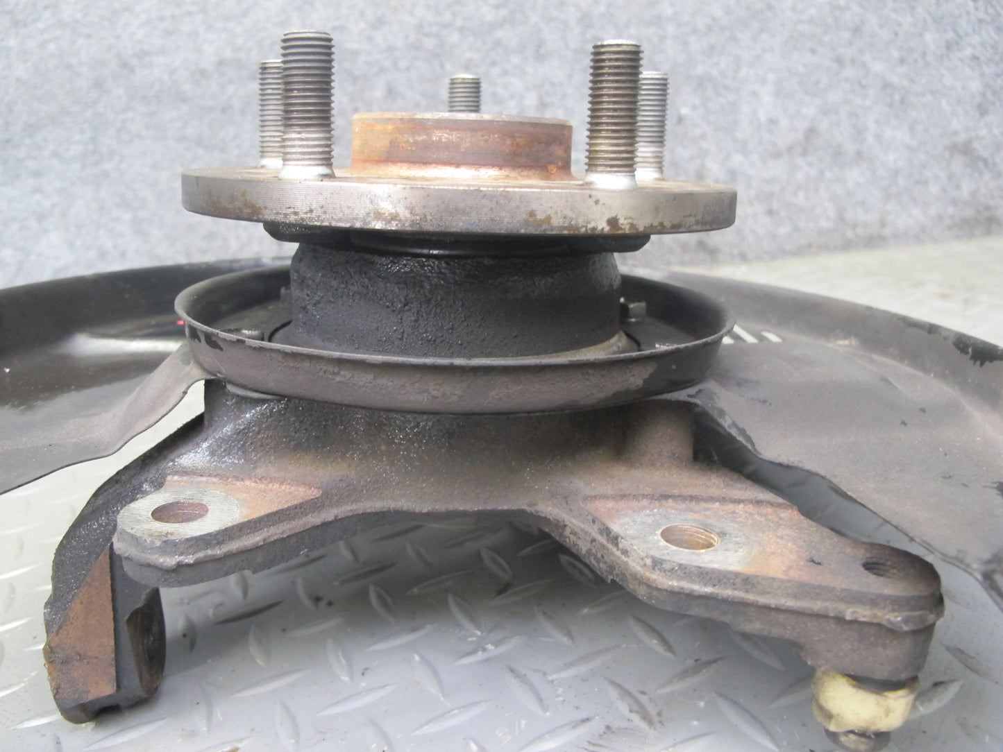 86-88 Toyota Supra MK3 Front Right Spindle Knuckle Wheel Hub Bearing 106K OEM
