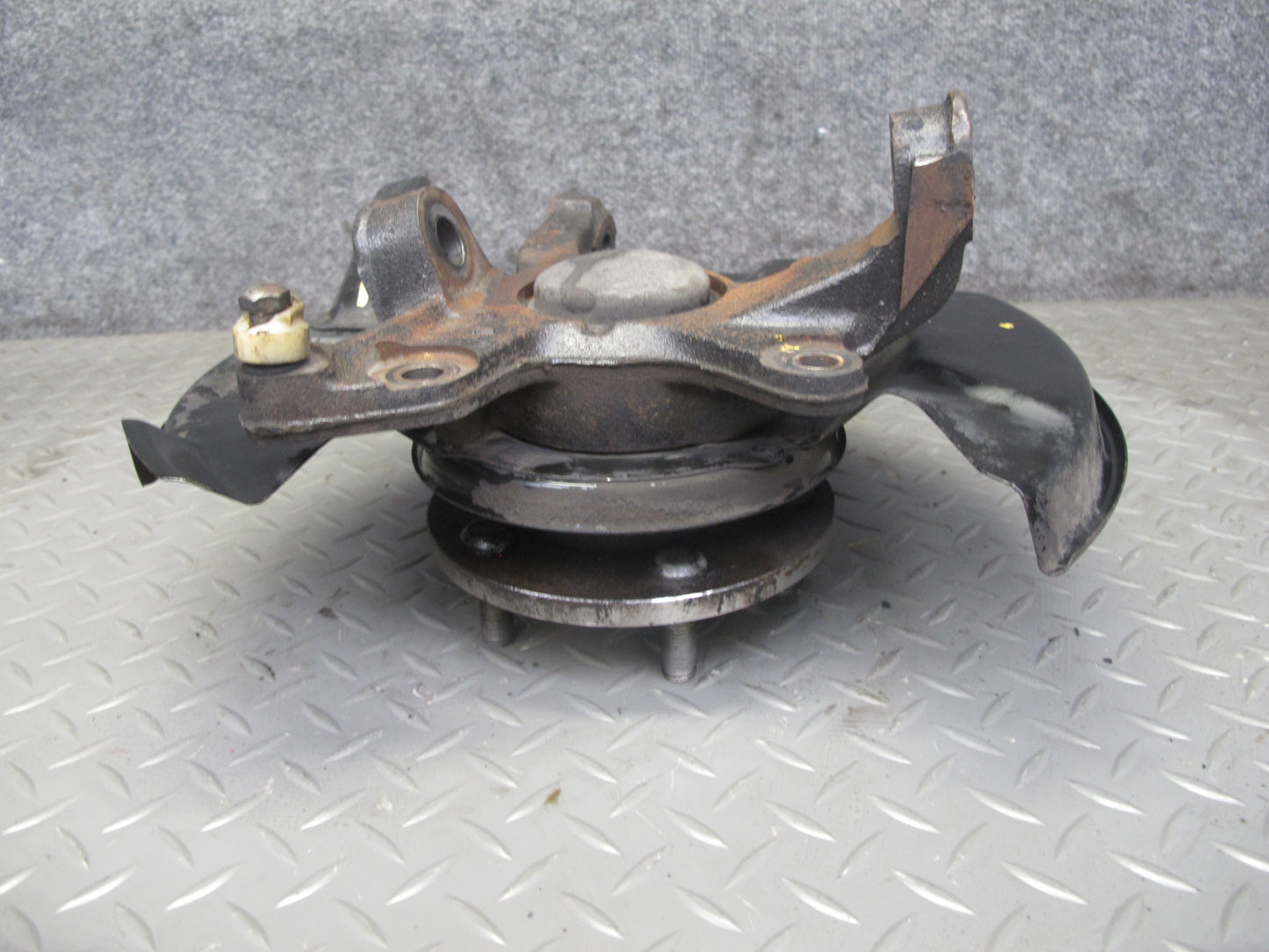 86-88 Toyota Supra MK3 Front Right Spindle Knuckle Wheel Hub Bearing 106K OEM