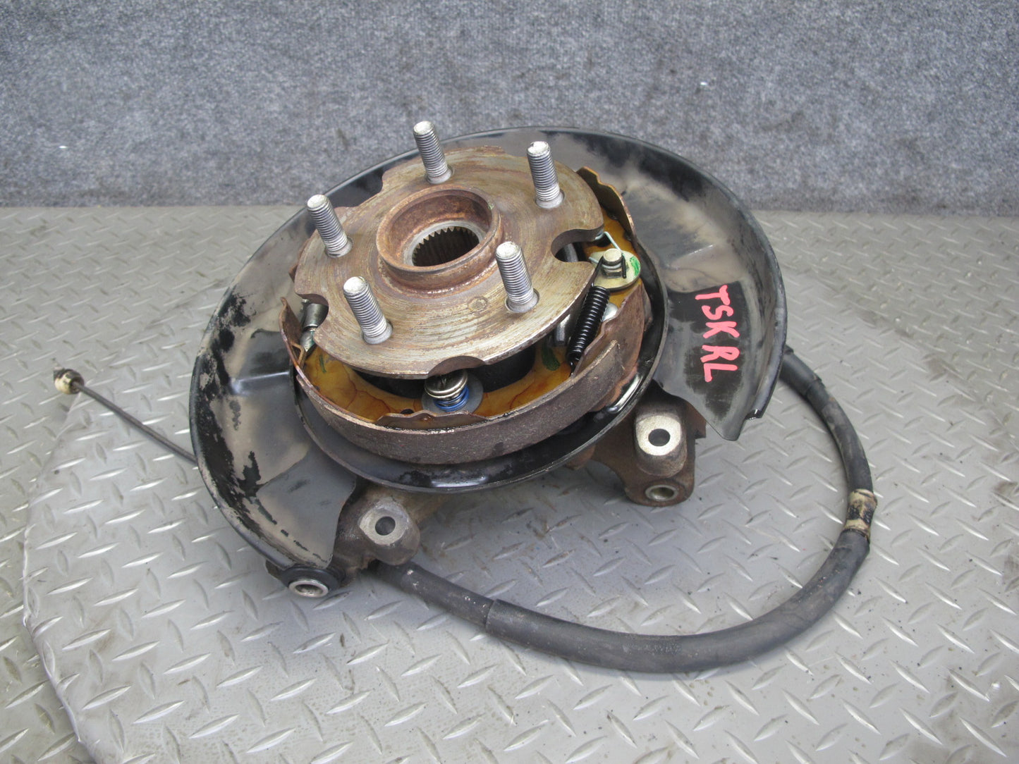 86-92 Toyota Supra MK3 Rear Left Spindle Knuckle Wheel Hub Bearing 106K OEM