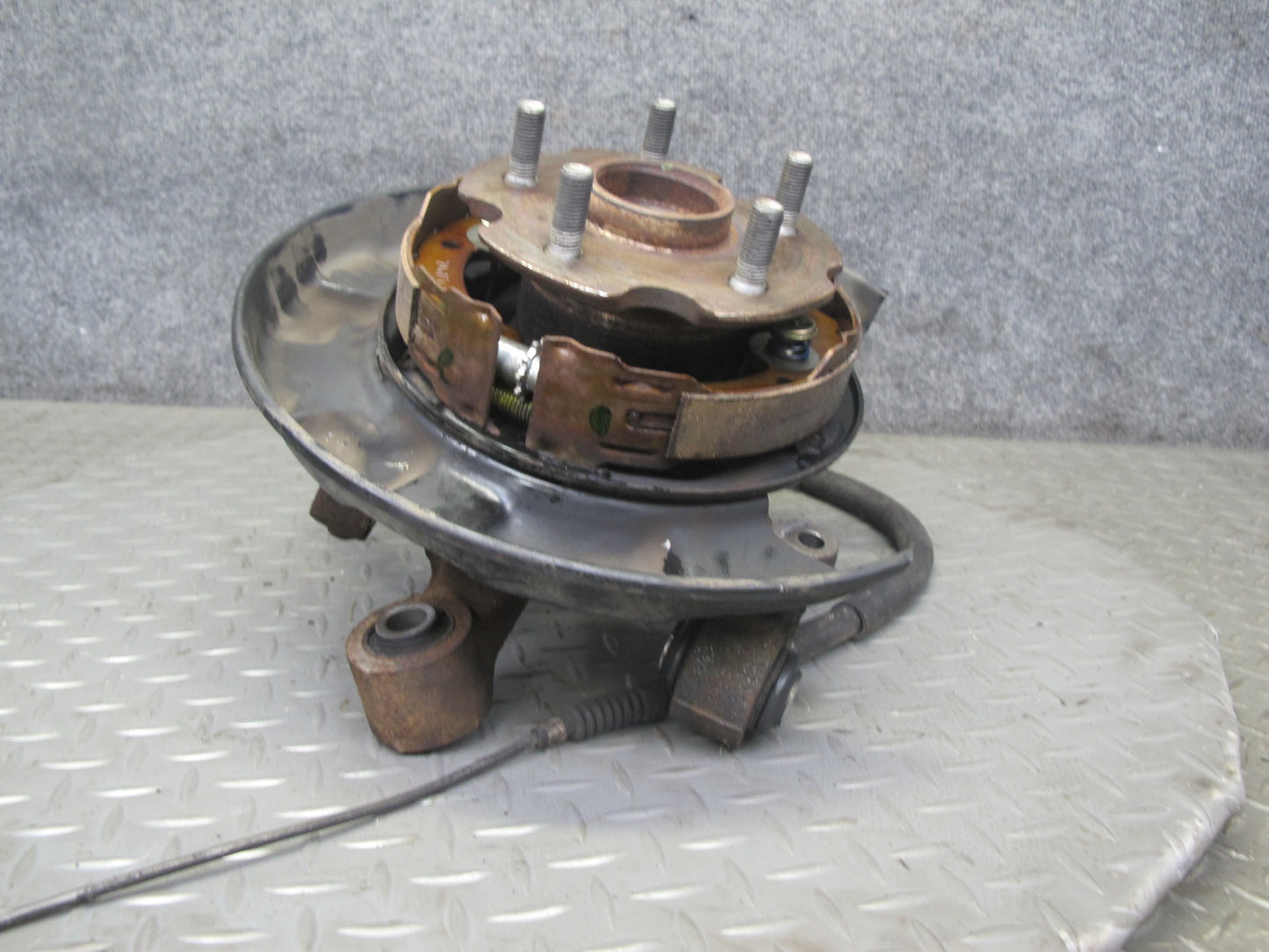 86-92 Toyota Supra MK3 Rear Left Spindle Knuckle Wheel Hub Bearing 106K OEM