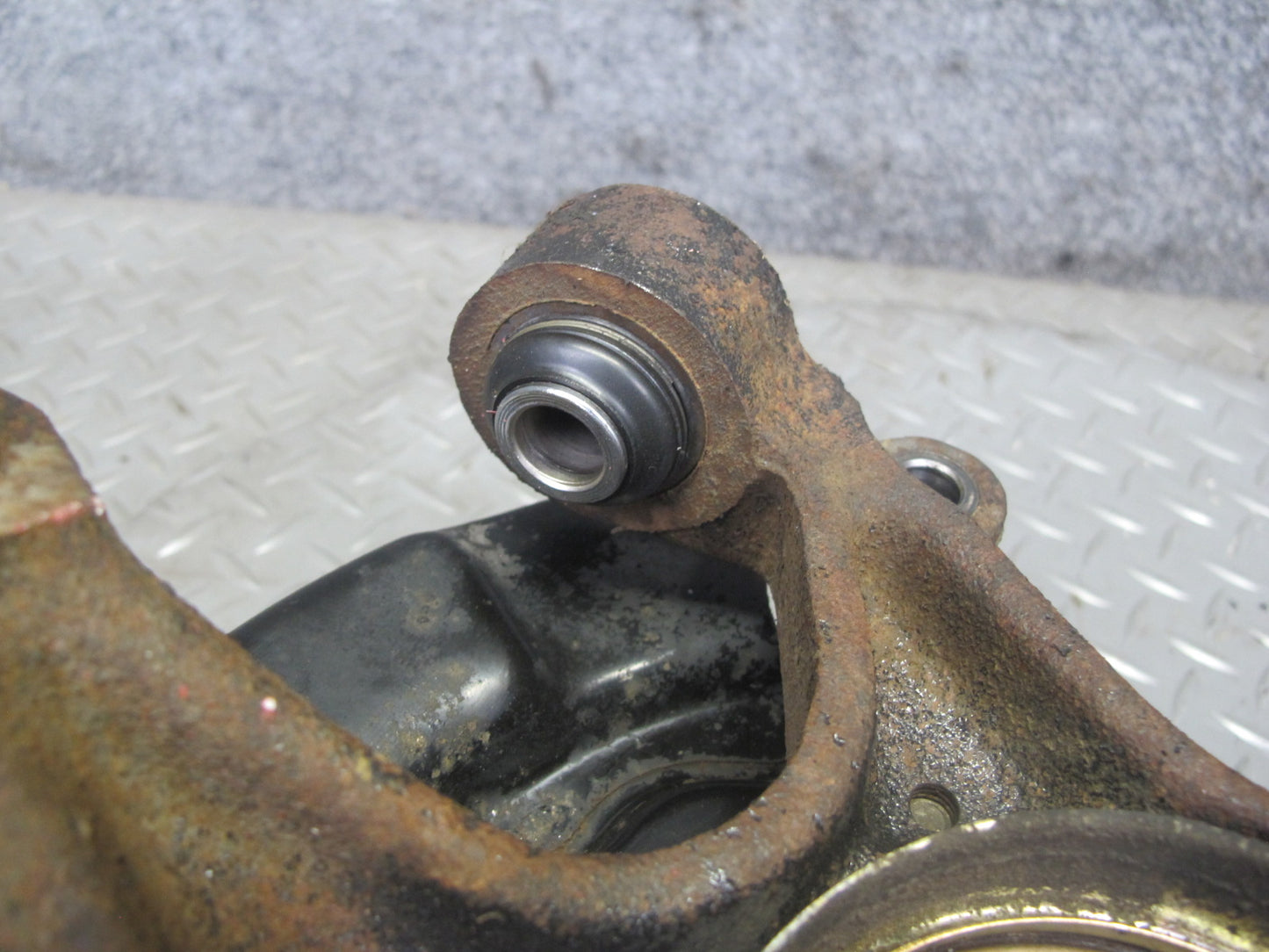 86-92 Toyota Supra MK3 Rear Left Spindle Knuckle Wheel Hub Bearing 106K OEM