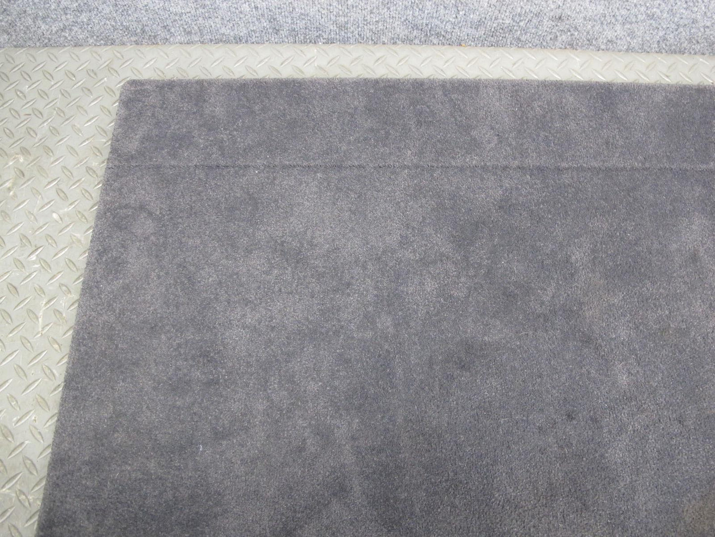 2003-2010 Porsche Cayenne 955 Rear Trunk Floor Carpet Compartment Cover