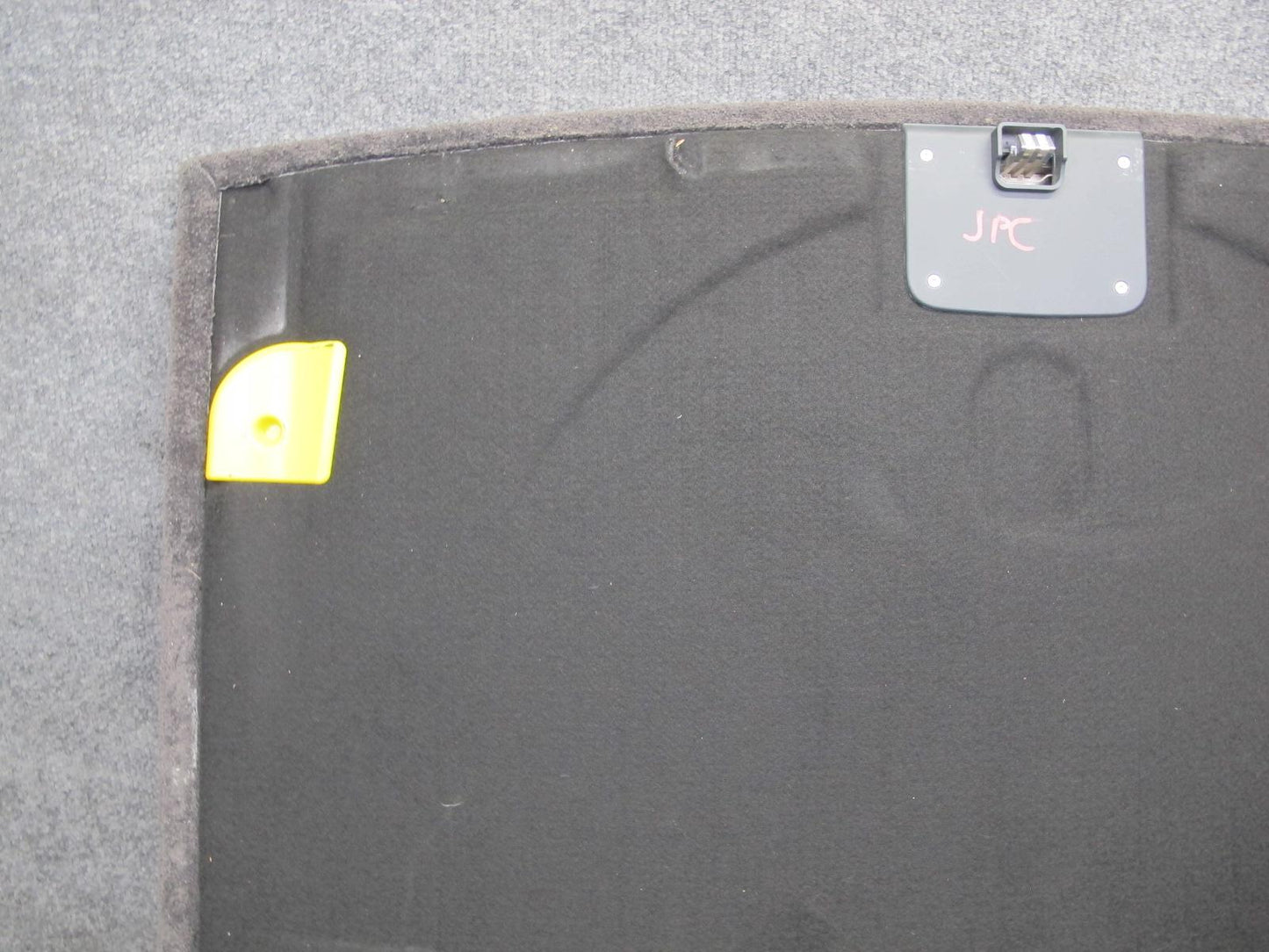 2003-2010 Porsche Cayenne 955 Rear Trunk Floor Carpet Compartment Cover