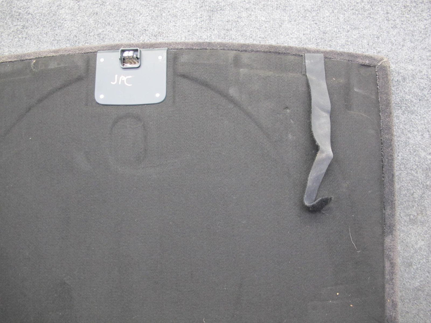 2003-2010 Porsche Cayenne 955 Rear Trunk Floor Carpet Compartment Cover