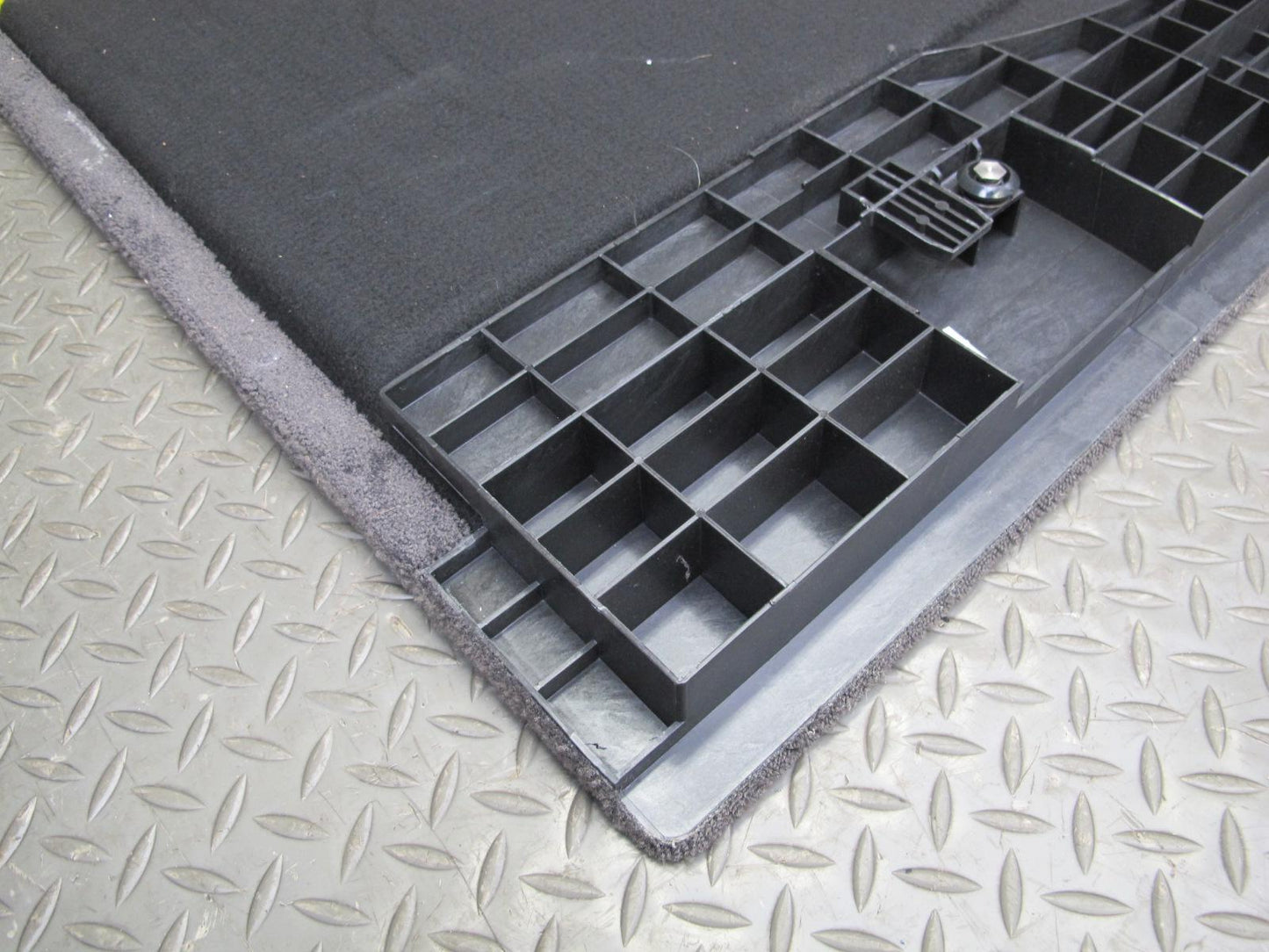 2003-2010 Porsche Cayenne 955 Rear Trunk Floor Carpet Compartment Cover