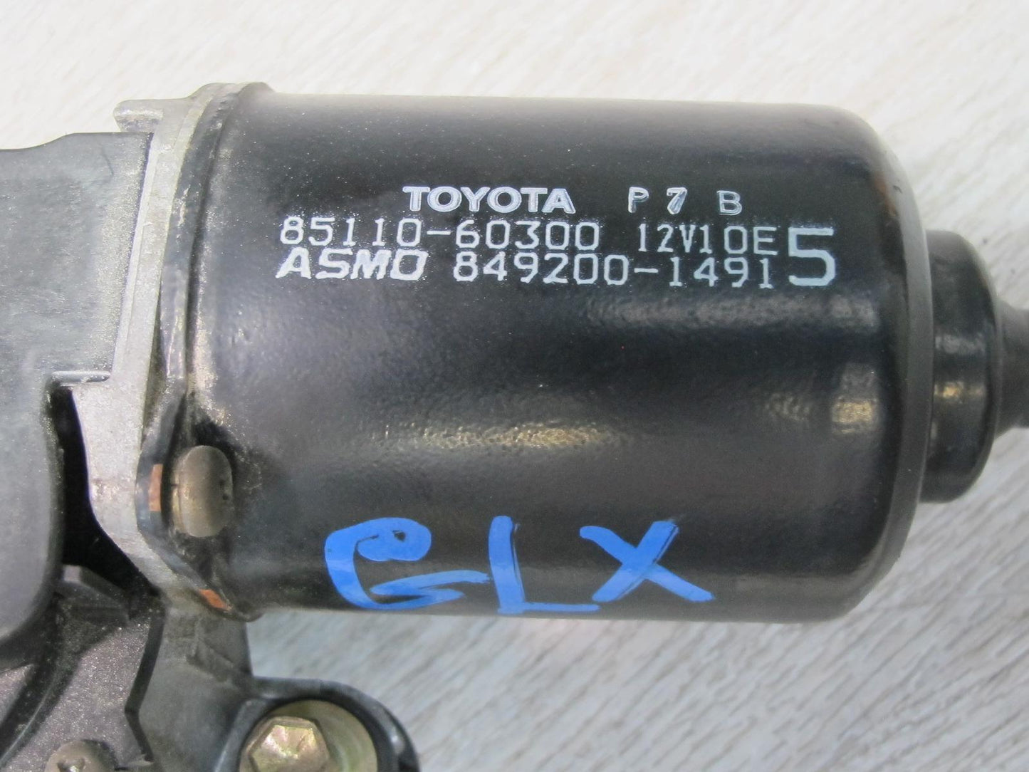 98-07 Lexus UZJ100L LX470 Front Windshield Wiper Transmission Linkage W/ Motor