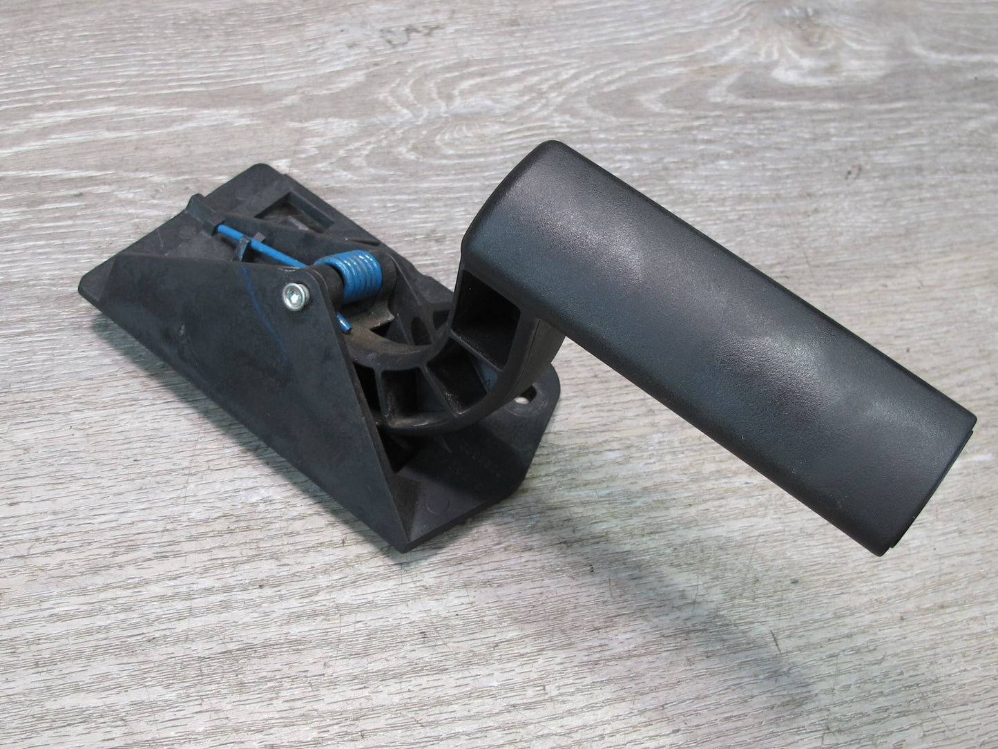2003-2007 Hummer H2 Rear Left Driver Side Door Exterior Handle