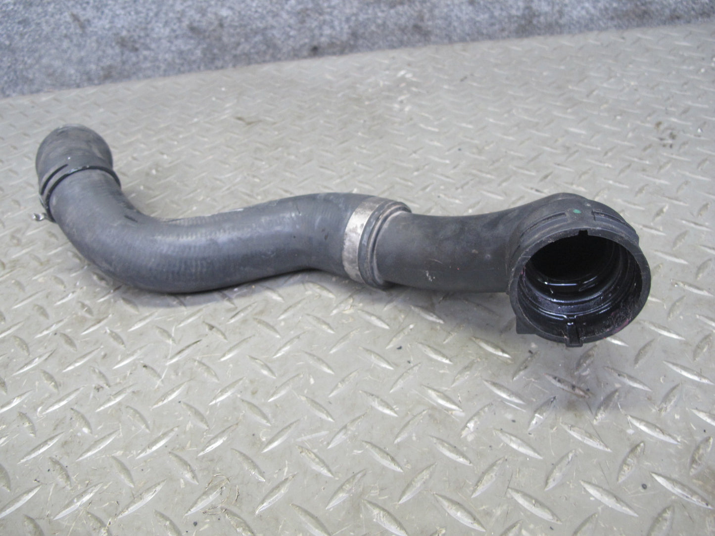 2003-2006 Porsche Cayenne 955 4.5L Turbo Engine Cooling Hose Pipe Line Set