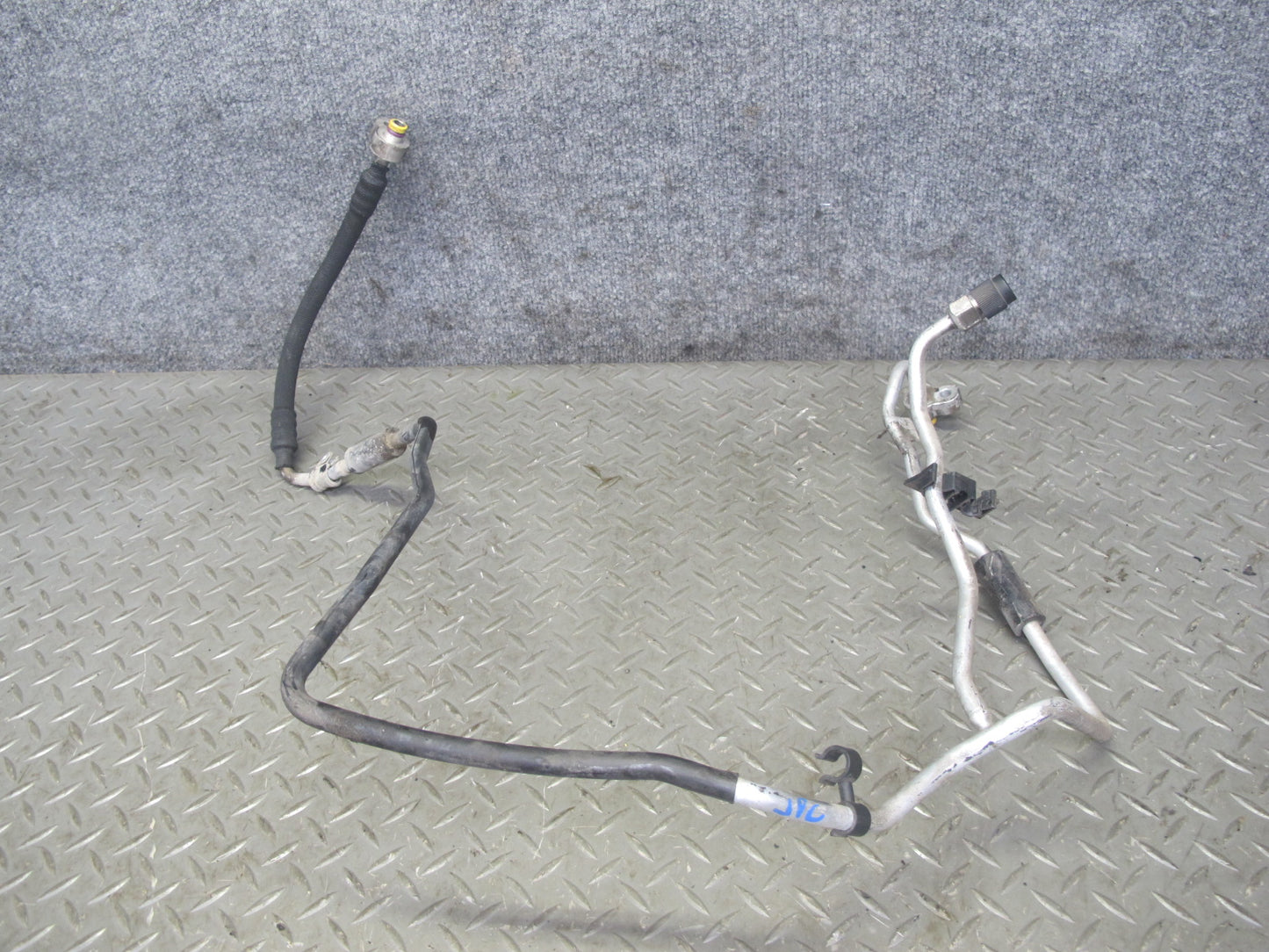 2003-2006 Porsche Cayenne 955 4.5L Turbo A/C Air Condition Hose Pipe Line Set