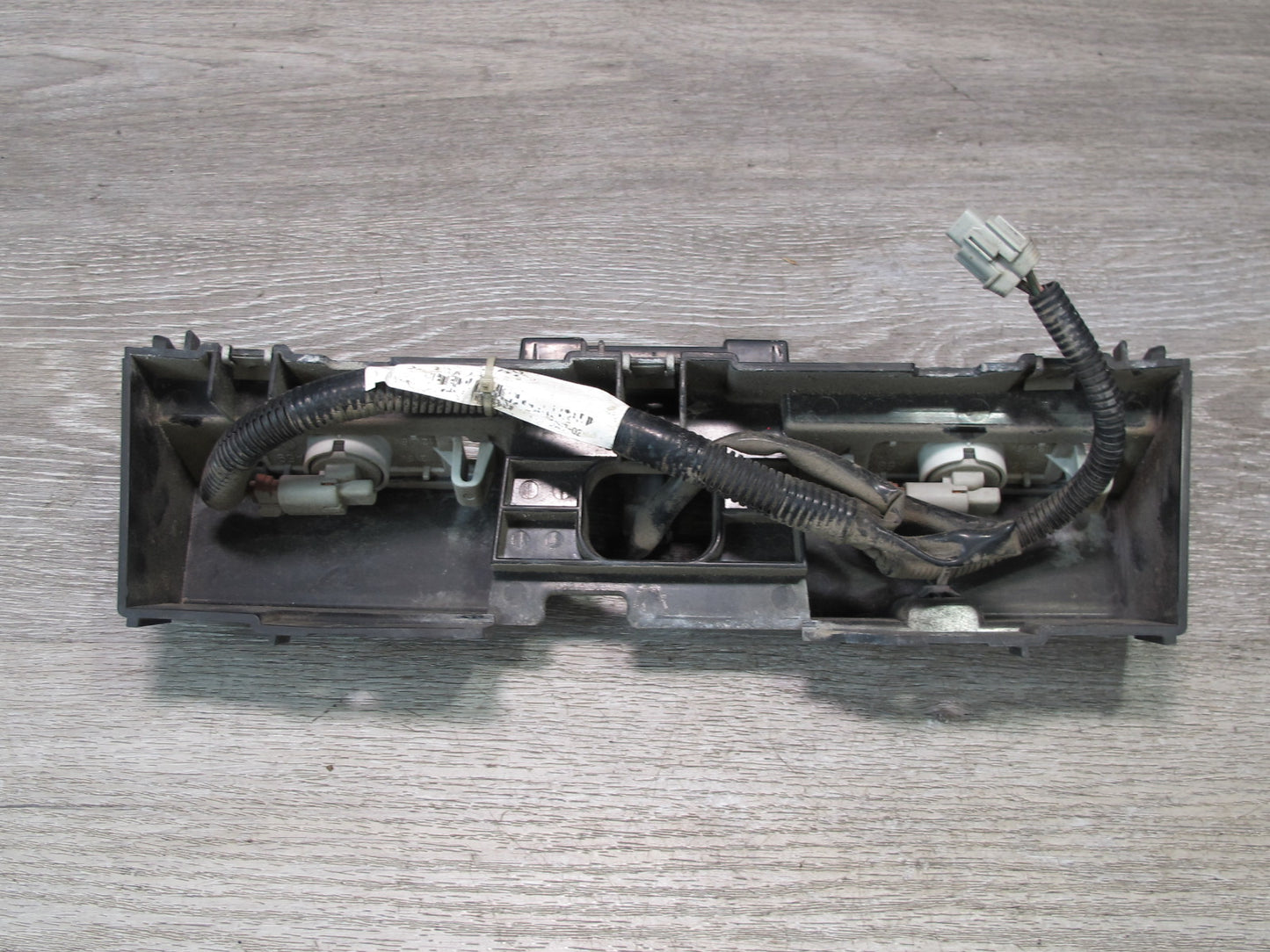 07-09 Nissan 350Z Z33 Rear Bumper License Plate Light Lamp Assembly OEM