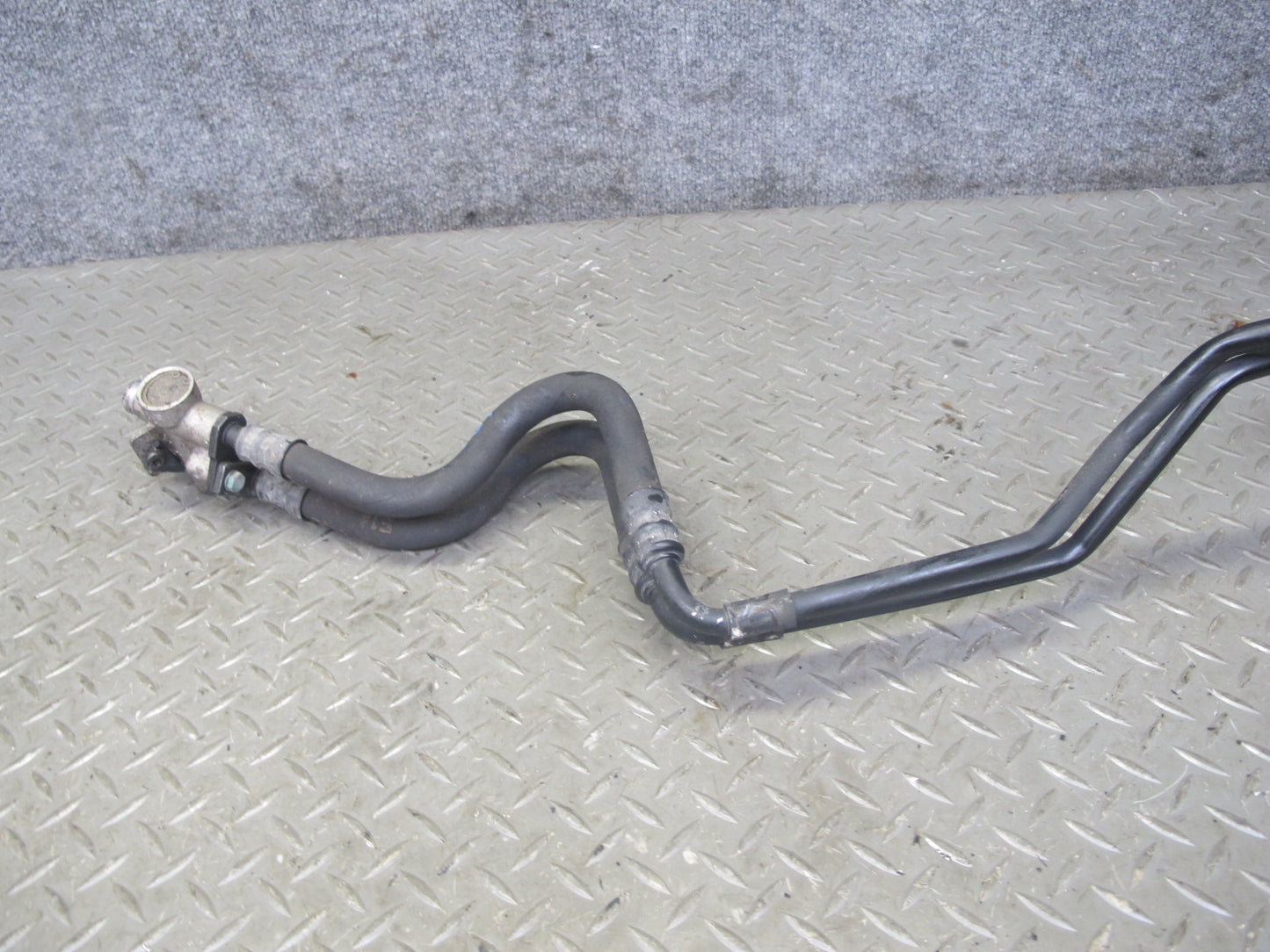 2003-2006 Porsche Cayenne 955 A48.50 Automatic Transmission Hose Pipe Line Set